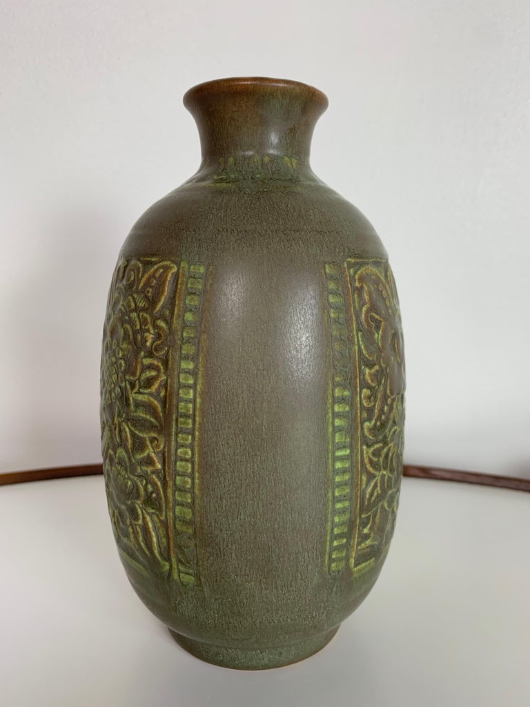 Rookwood Pottery Vase Matte Glaze by Clara Lindeman For Sale at 1stDibs