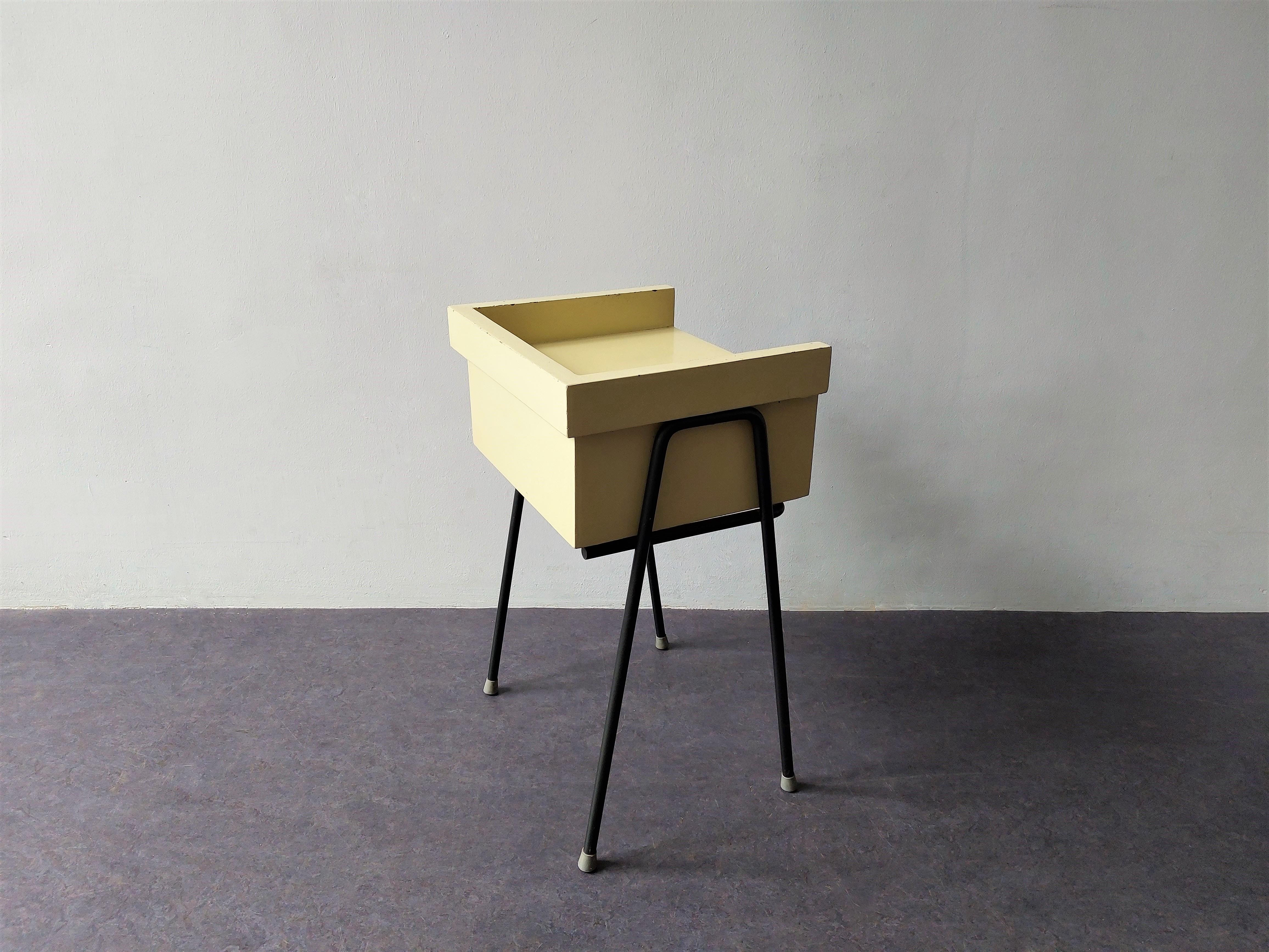 Mid-20th Century Room '56 Nightstand by Rob Parry for Dico, The Netherlands, 1950's For Sale
