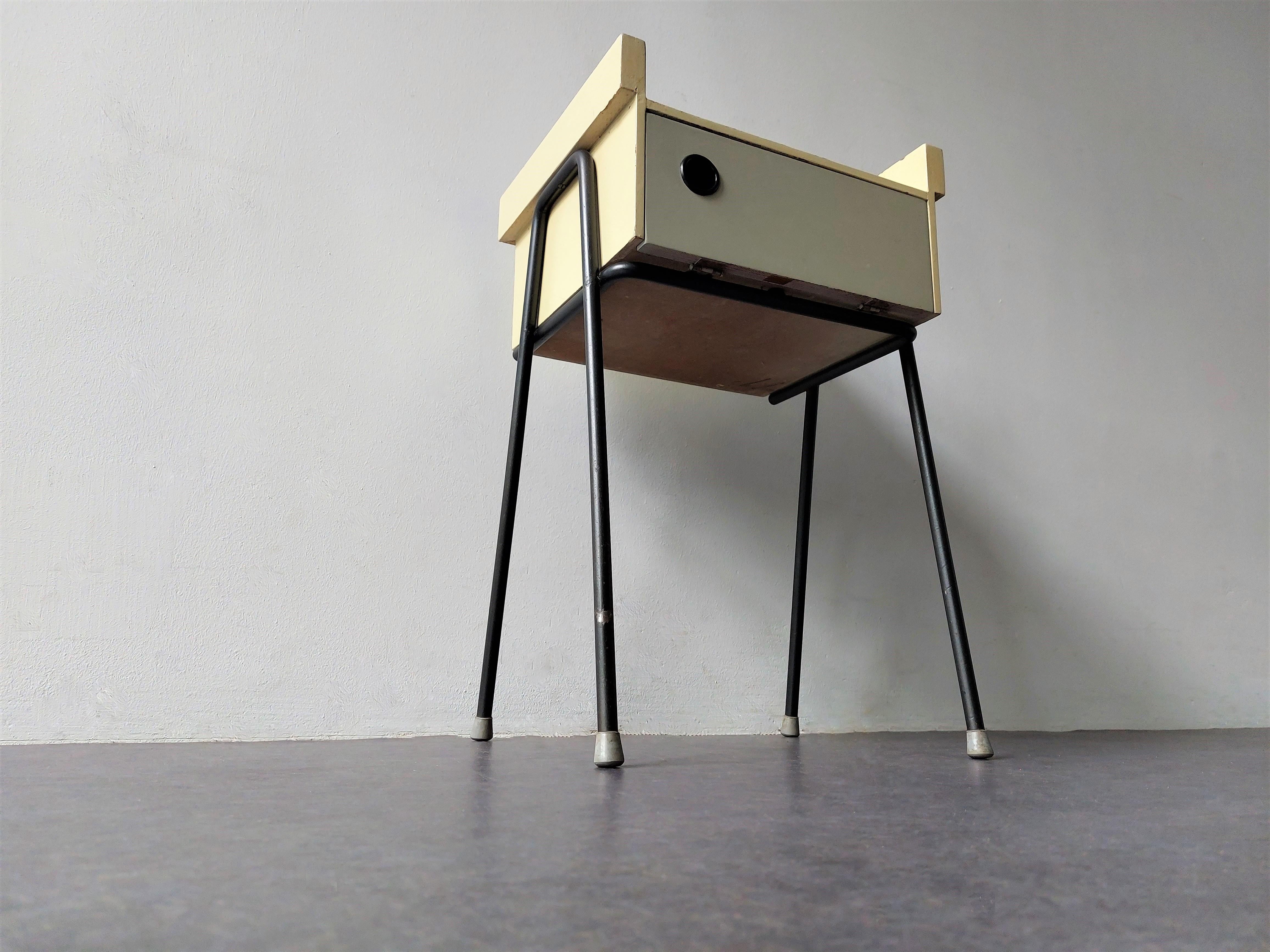 Metal Room '56 Nightstand by Rob Parry for Dico, The Netherlands, 1950's For Sale