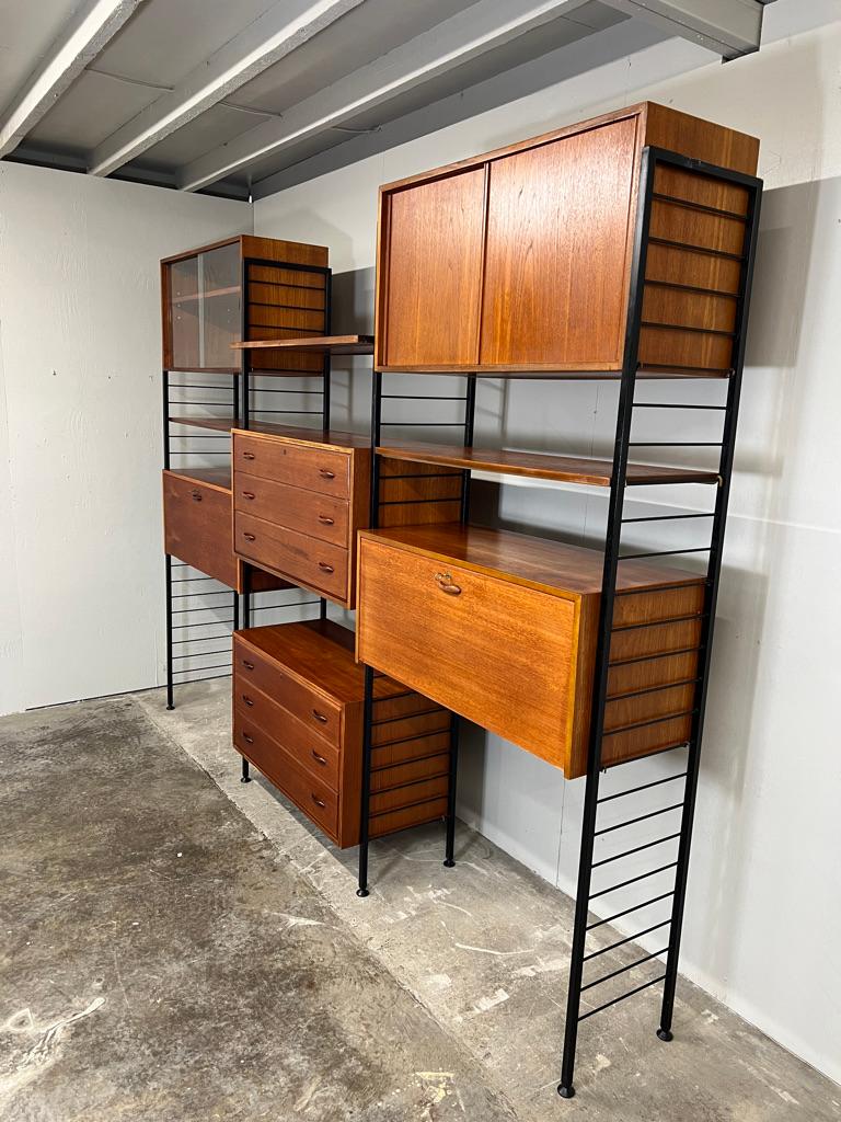 Room devider Sistema di scrivanie a scaffale freestanding ricercato da Staples  1960's In condizioni buone in vendita a Markington, GB