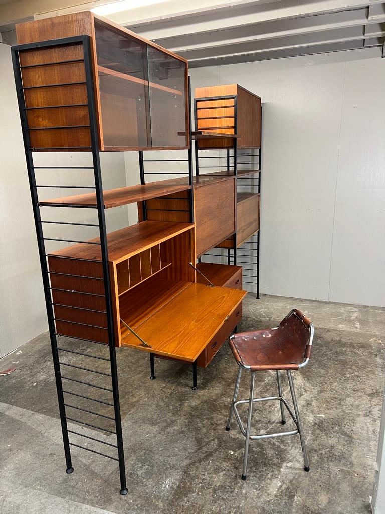 Room devider Sistema di scrivanie a scaffale freestanding ricercato da Staples  1960's in vendita 2