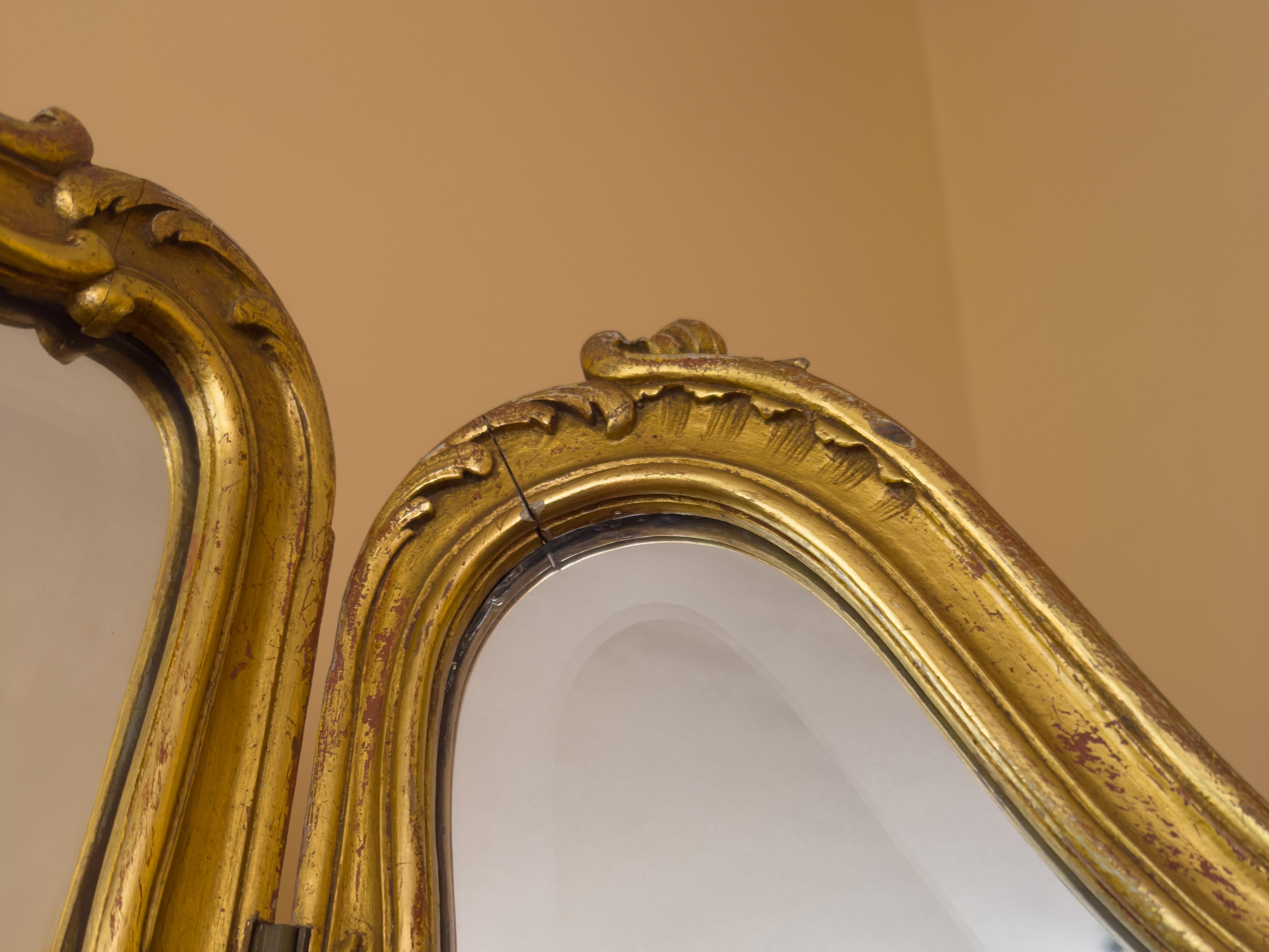 Metallo Divisorio in legno dorato, paravento a tre pannelli, stile Luigi XV, XX secolo in vendita