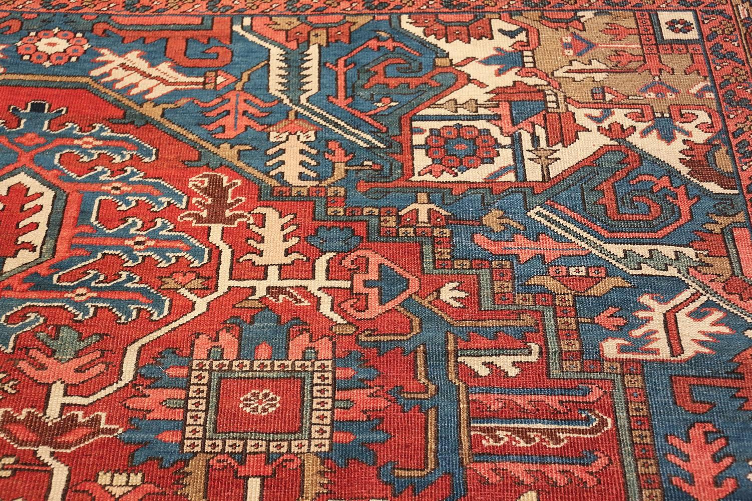 Heriz Serapi Room Size Antique Persian Heriz Rug. Size: 10 ft x 13 ft (3.05 m x 3.96 m)