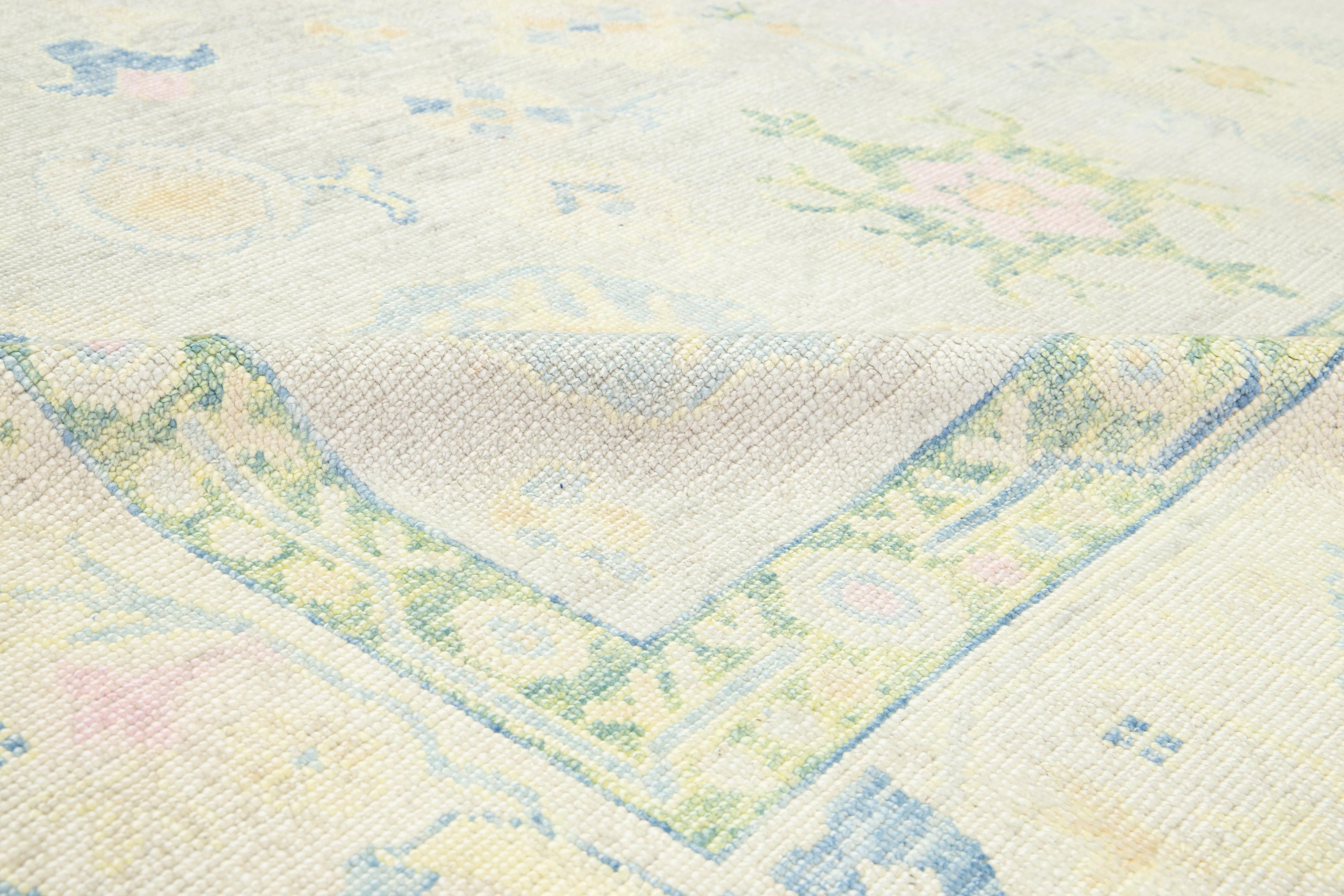 Taille de la pièce Tapis en laine turque Oushak, beige, conçu pour la pièce en vente 3