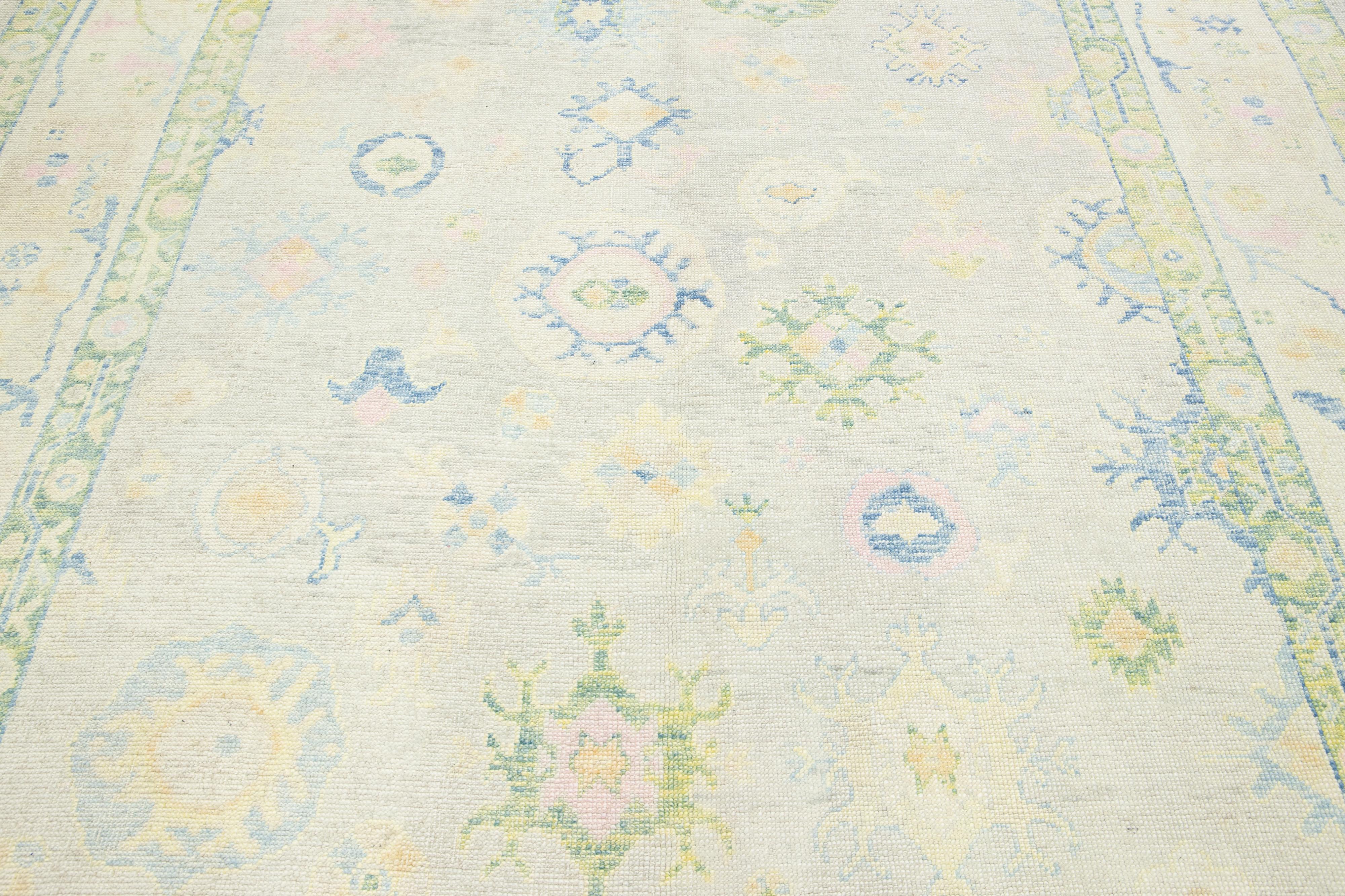 Taille de la pièce Tapis en laine turque Oushak, beige, conçu pour la pièce en vente 1