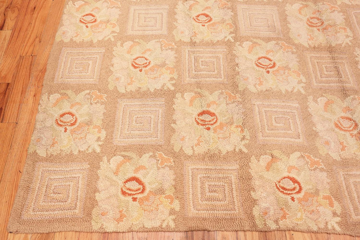 American Colonial Room Size Floral Pattern Antique American Hooked Rug 8'9