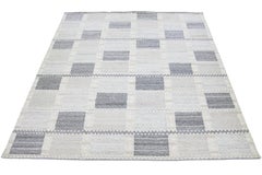 Room Size Modern Scandinavian Wool Rug Handmade with Geometric Pattern In Gray