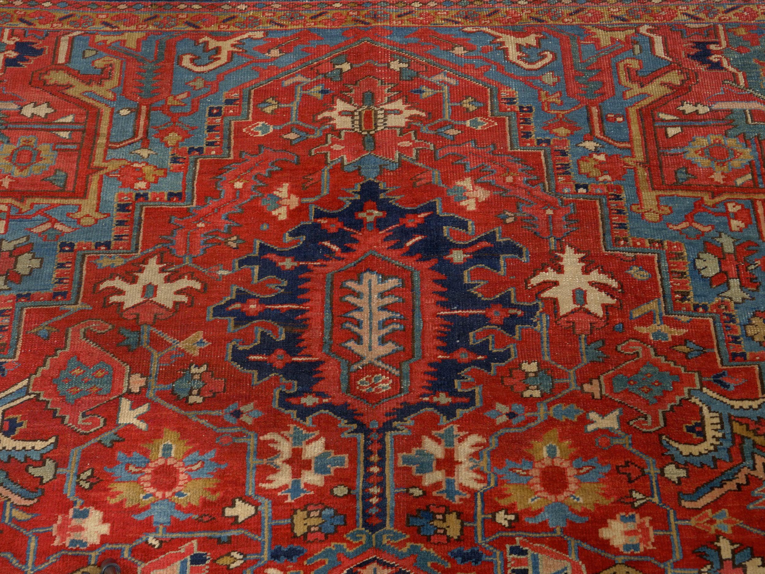 Room-Size Semi-Antique Heriz Rug Carpet, circa 1930 7