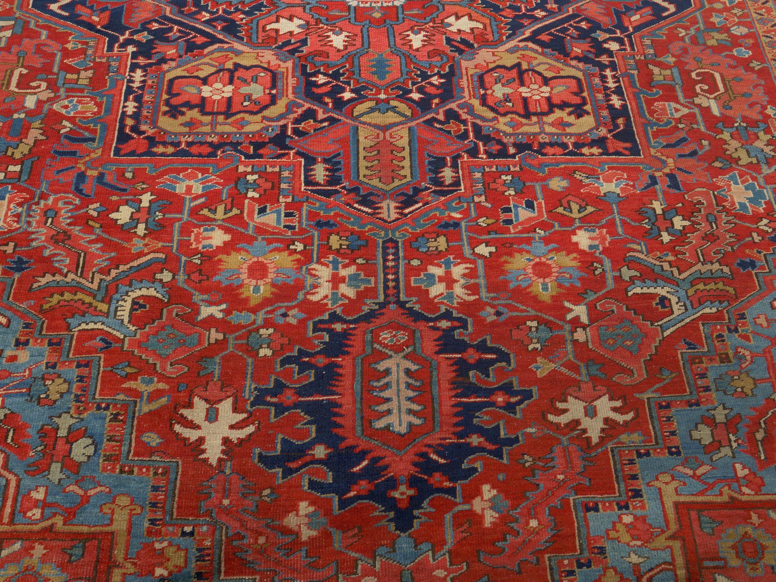 Room-Size Semi-Antique Heriz Rug Carpet, circa 1930 1