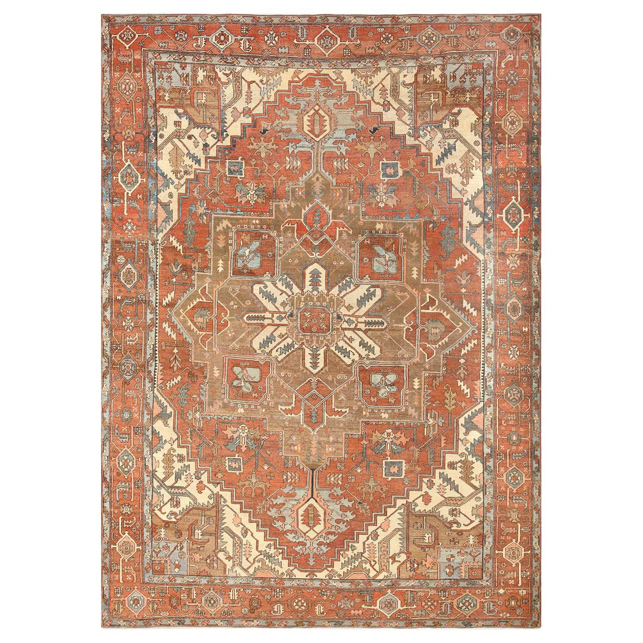 Room Sized Antique Persian Serapi Carpet. Size: 9 ft 9 in x 12 ft 10 in