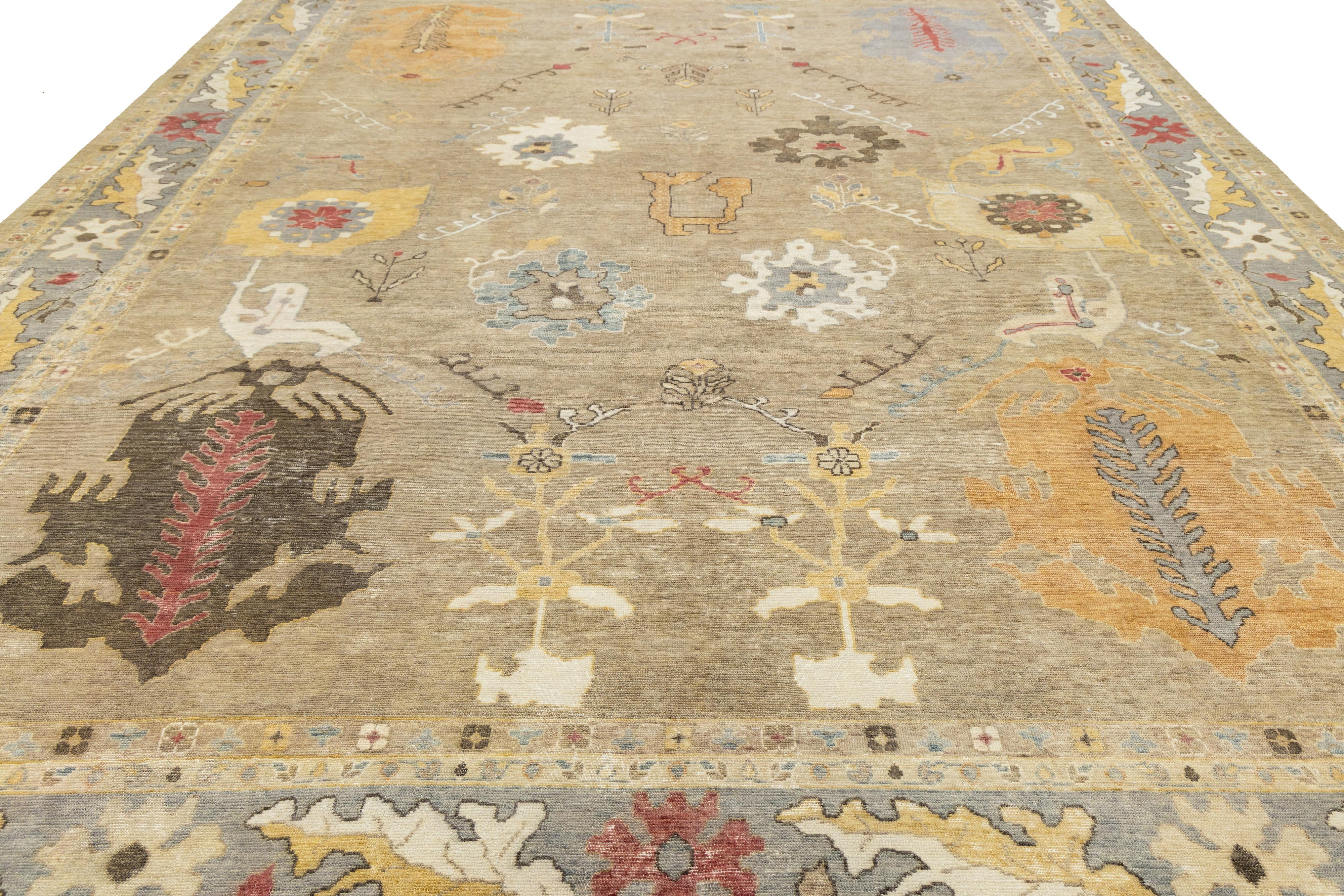 Room Sized Modern Floral Oushak Stil Braun Wolle Teppich In einem 12 x 15 (21. Jahrhundert und zeitgenössisch) im Angebot