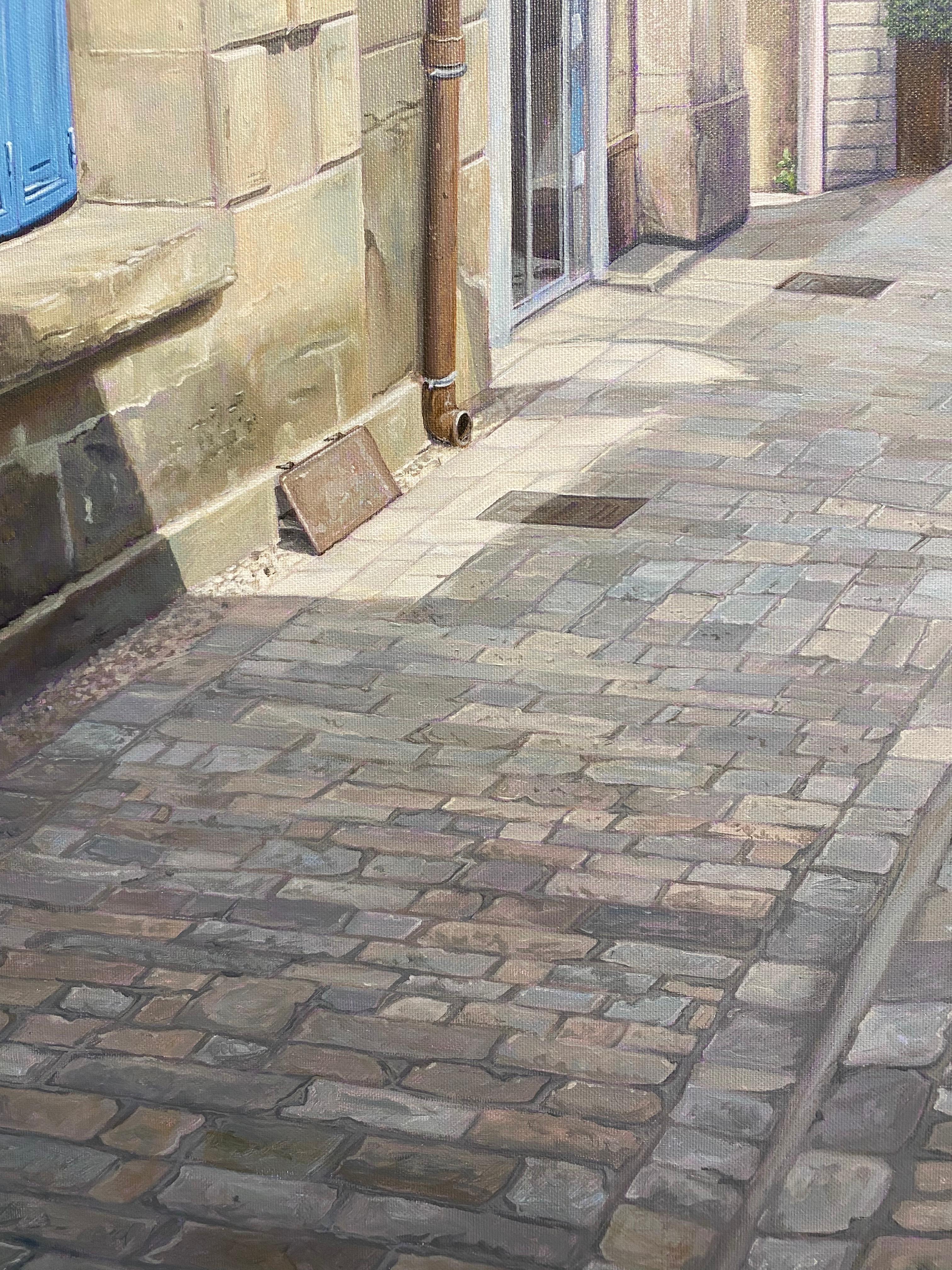 Belvès - 21. Jahrhundert Hyperrealistisches Ölgemälde einer Stadt im Angebot 1