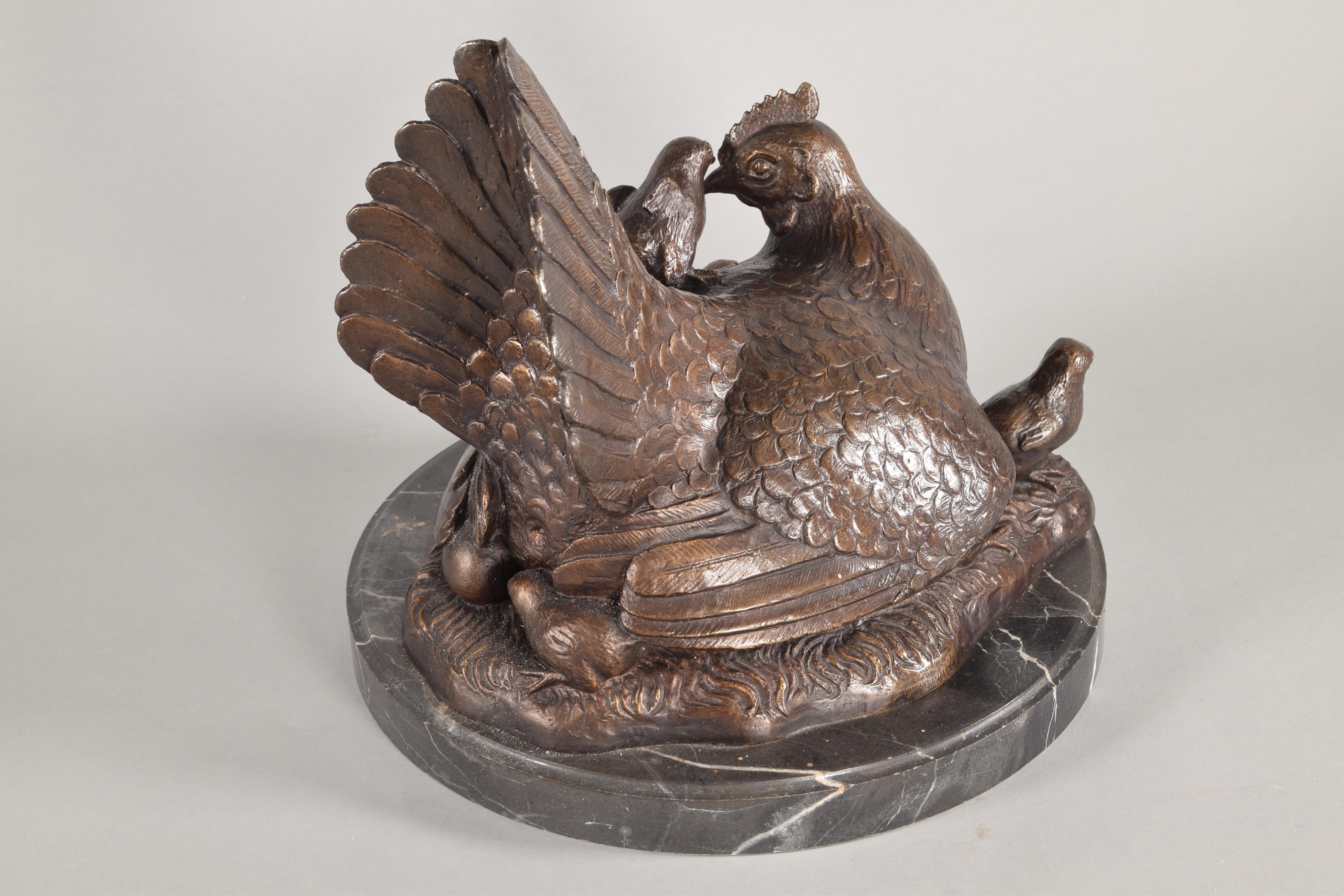 Coq et poule, ensemble de sculptures, bronze, marbre 4