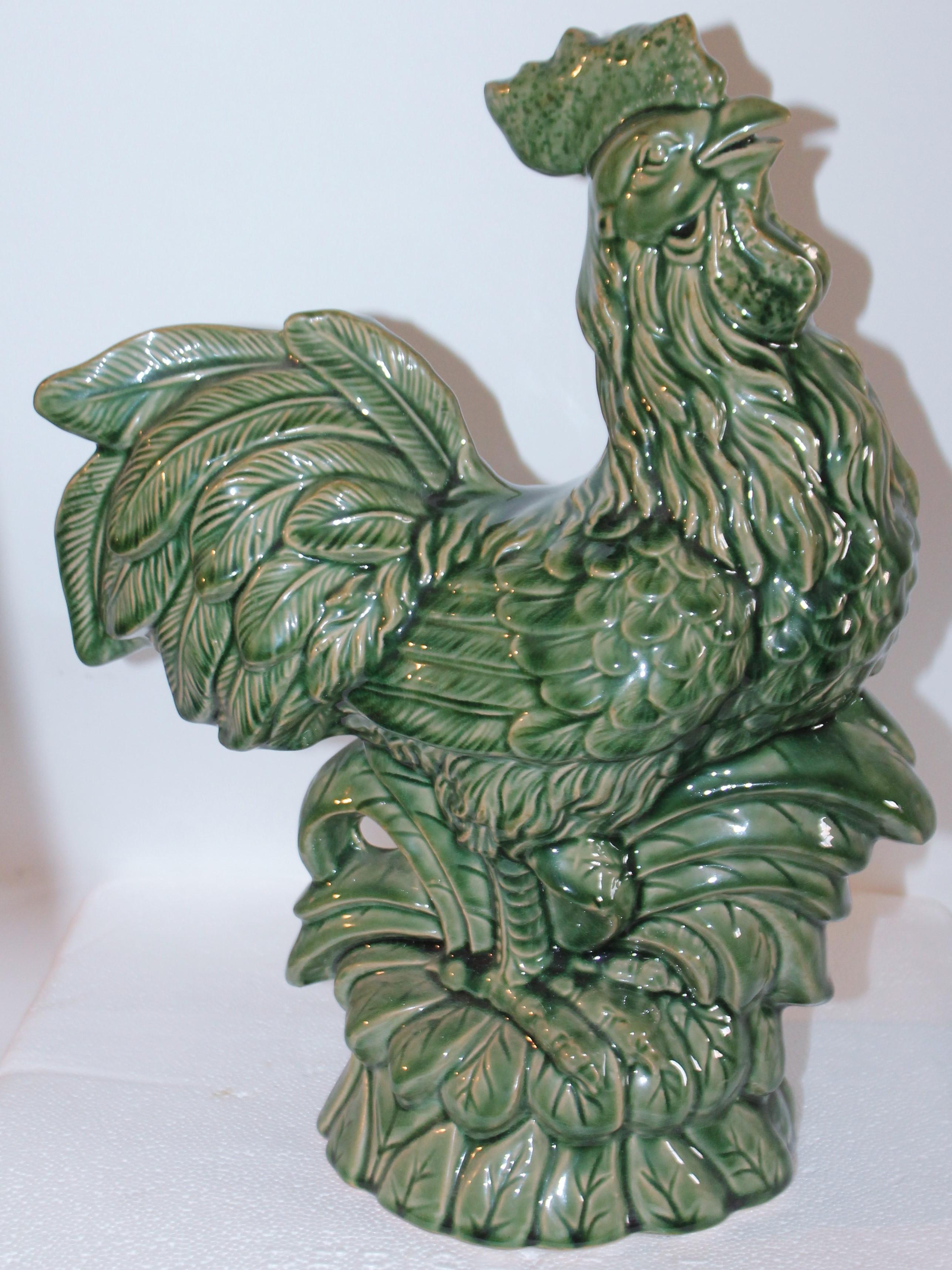 Rooster with majolica glaze pottery in pristine condition.