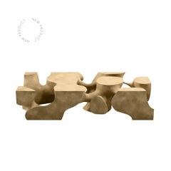 Root Riesiger skulpturaler Luxus-Couchtisch in Sandmörteloptik von MainGUILTY