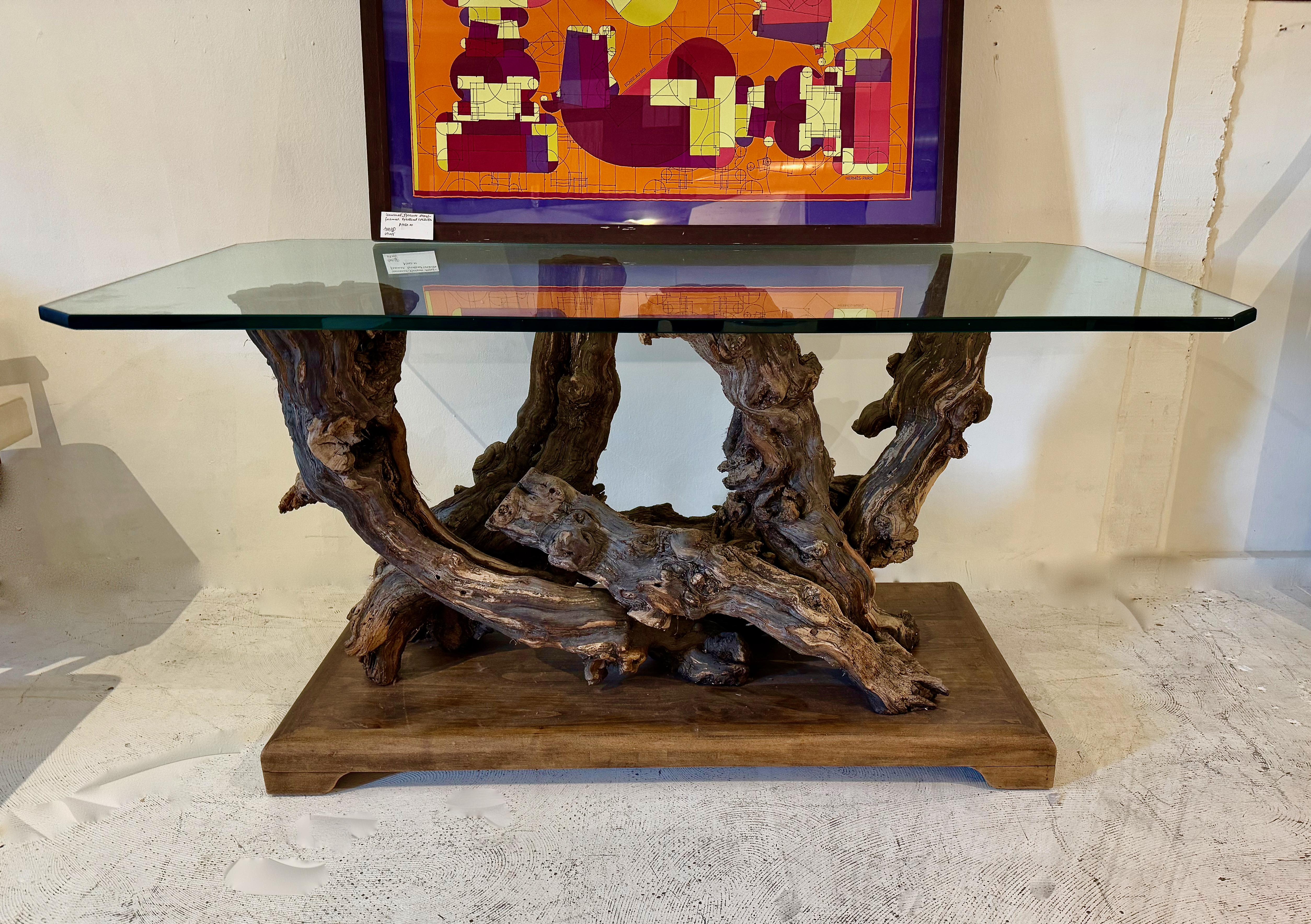 Table ou console de base Bon état - En vente à Pasadena, CA
