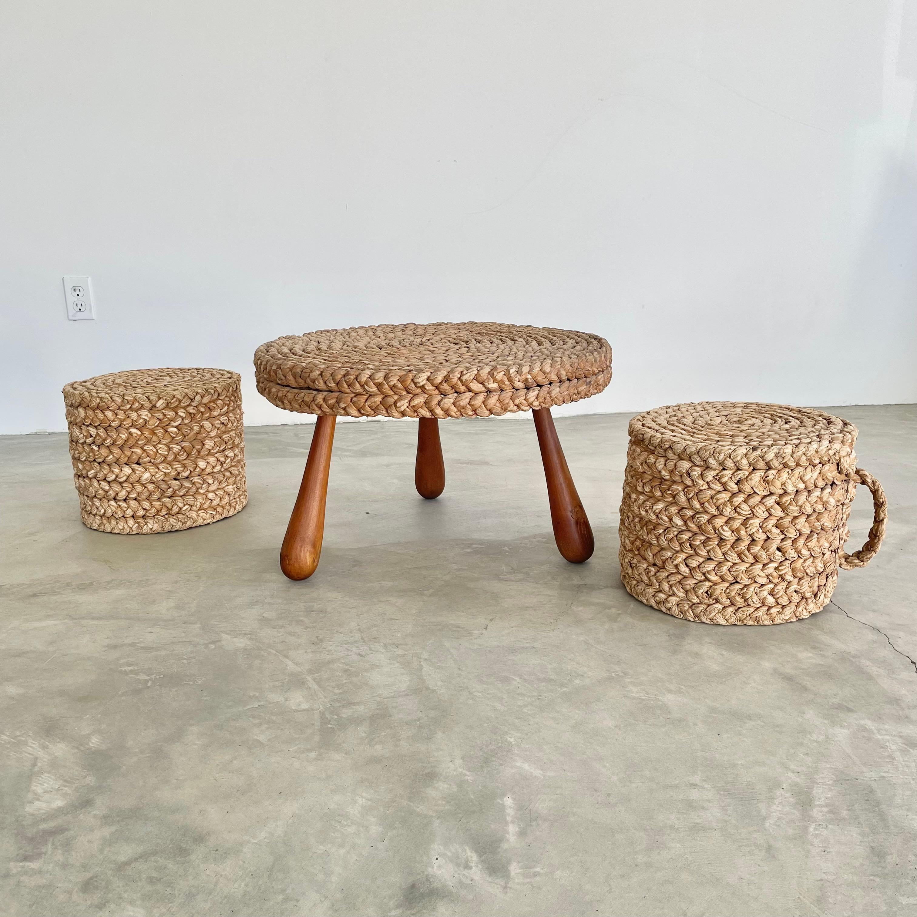 Rope and Wood Table with Two Nesting Stools, 1960s France For Sale 5