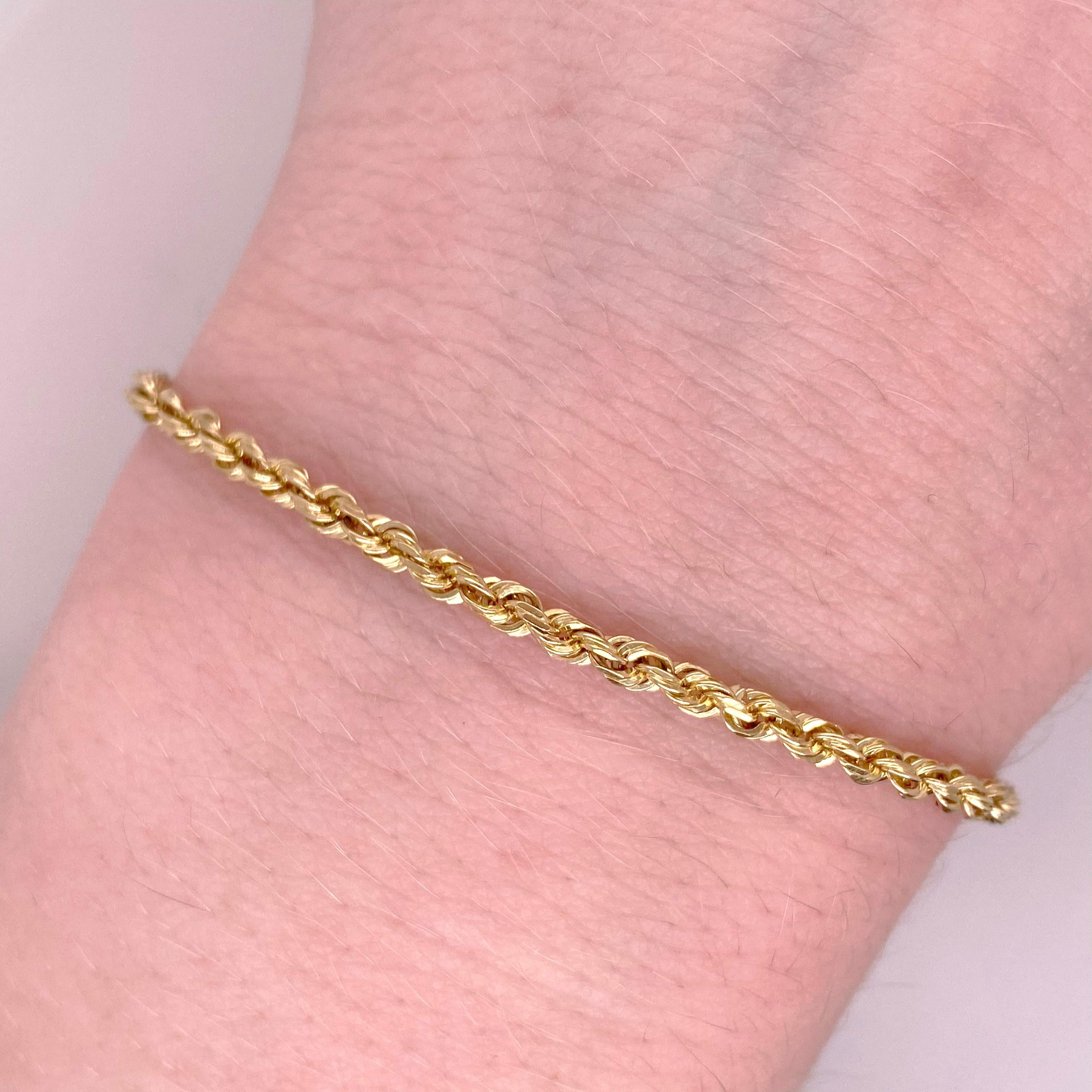 This rope bracelet is a nice size at 3 millimeters wide and is a nice length that will fit most wrists.  If you need a shorter length, your local jeweler could custom size the bracelet.  The details for this gorgeous bracelet are listed below:
Chain