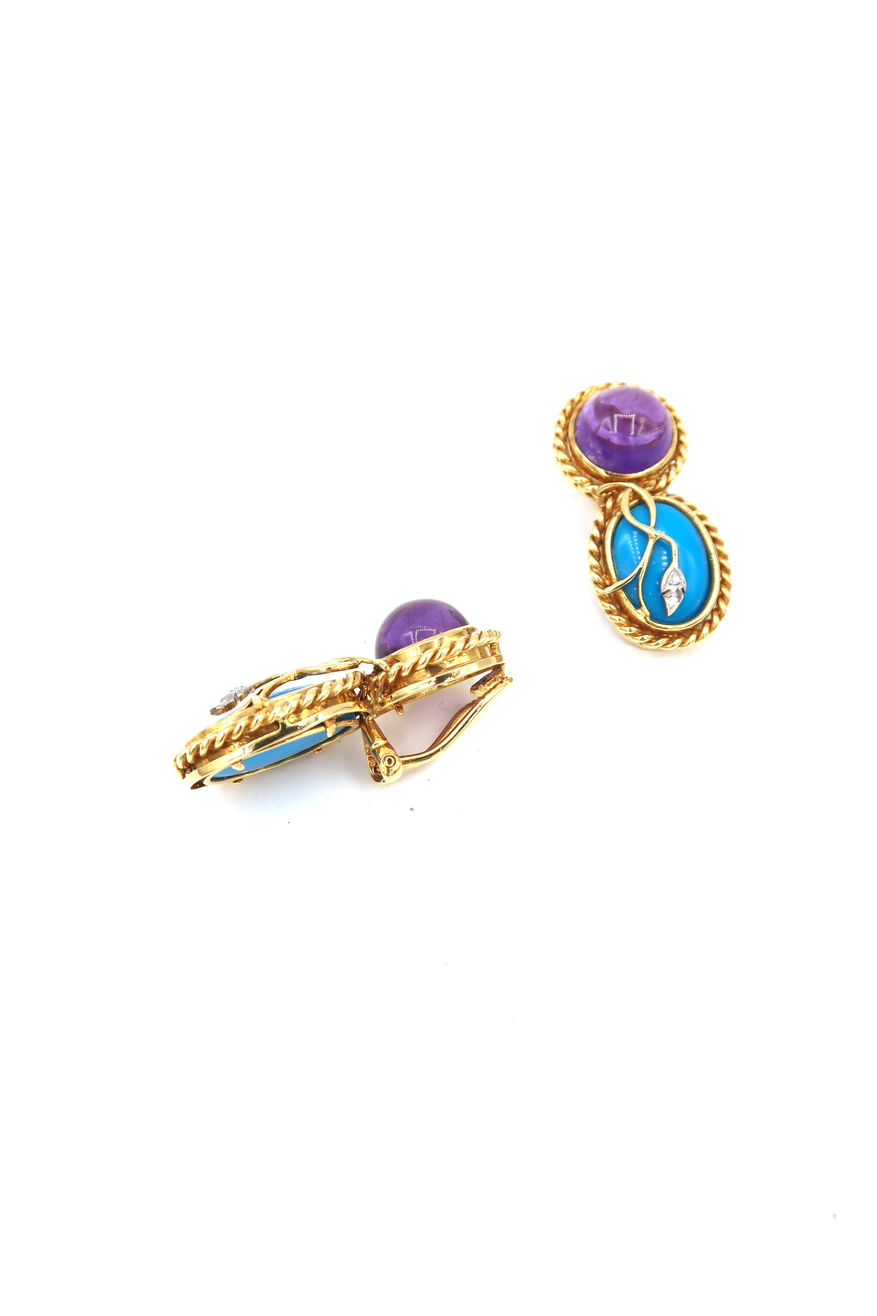 Rope Detail Clip-on Earrings in 18K Gold with Cabochon Amethyst and Turquoise, and Diamond

Gold: 18K Gold 27.05g.
Turquoise: 17.925cts.
Amethyst: 16.08cts.
Diamond: 0.04cts.