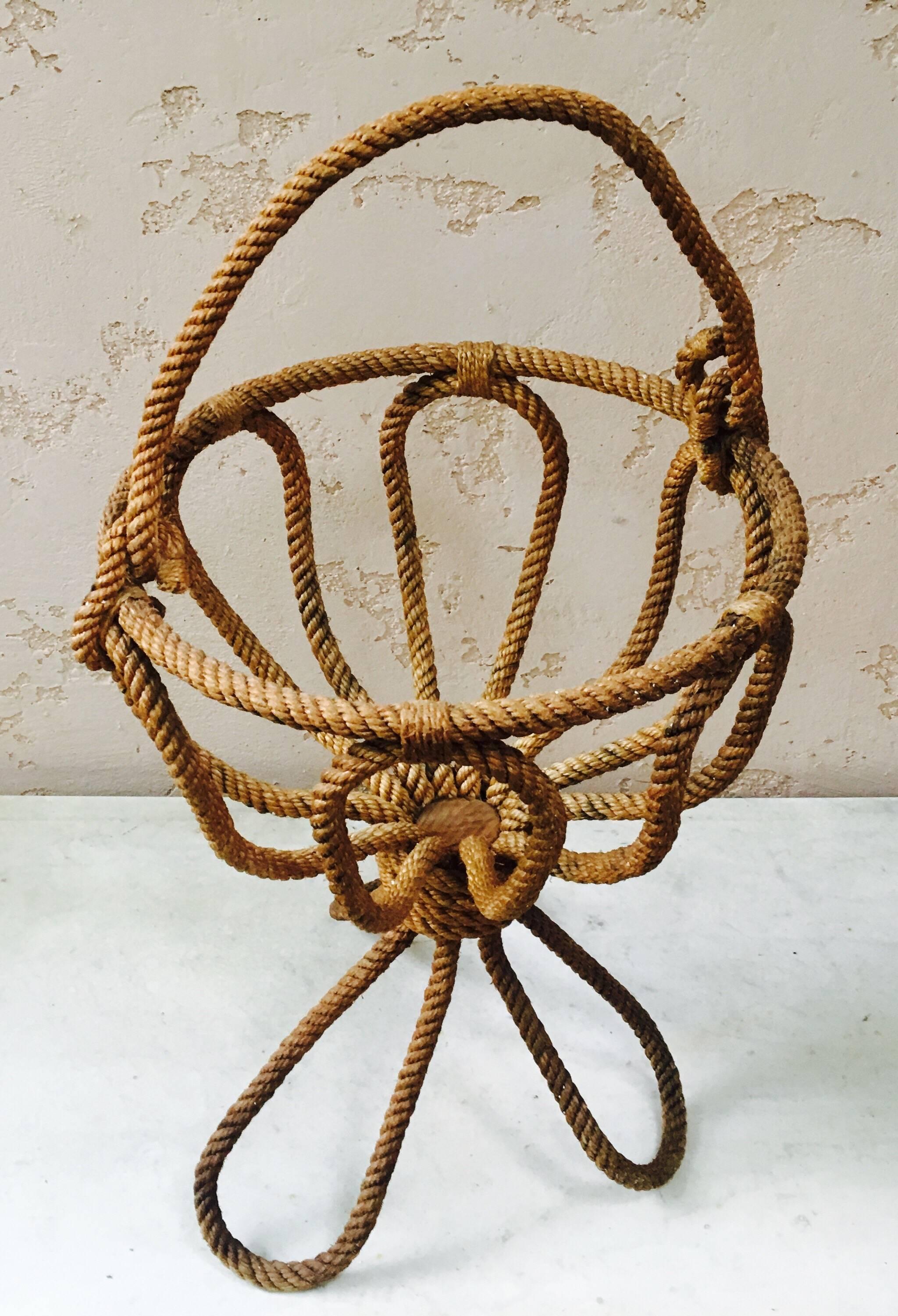 Rare nautical rope basket jardiniereAudoux Minet, circa 1960.
Measure: 25