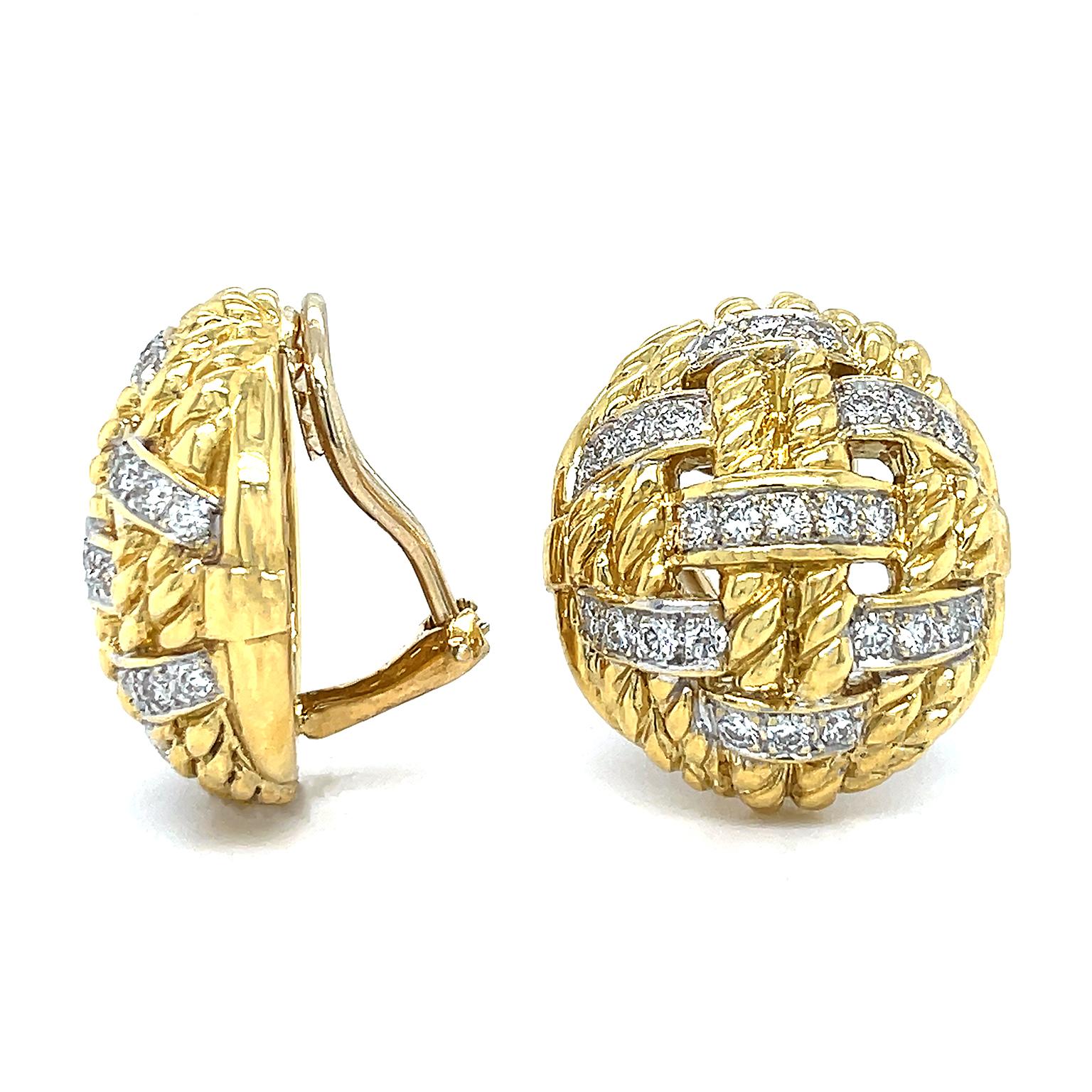 Brilliant Cut 18K Yellow Gold Rope Overlap Dome Diamond Clip-on Earrings For Sale