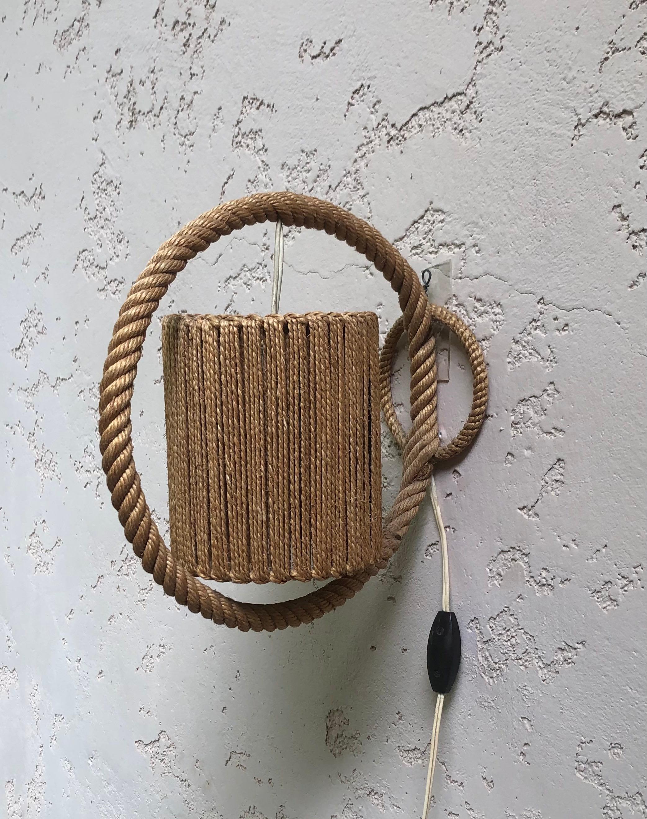 Insolita applique in corda Audoux Minet, 1960 circa.