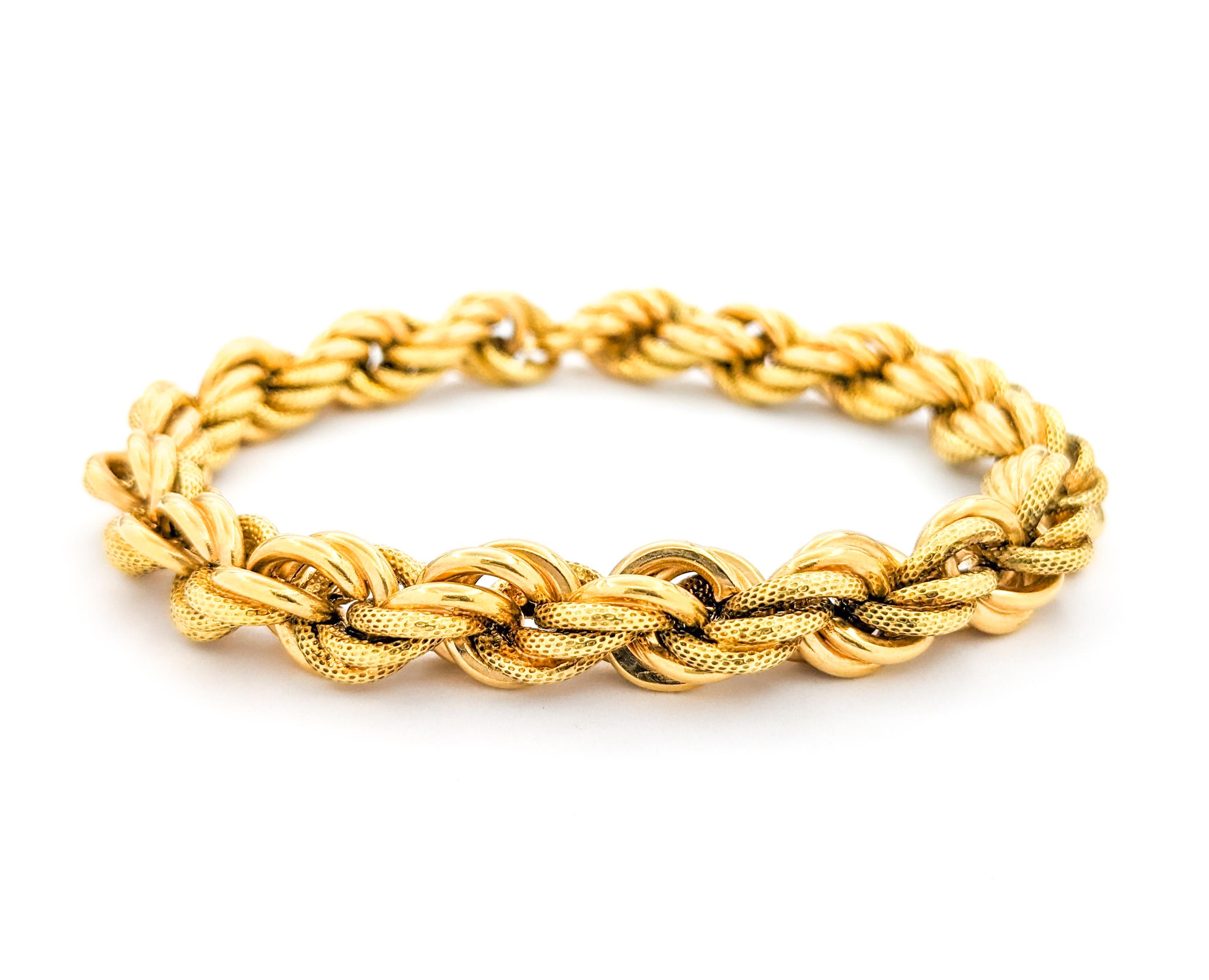 Rope-style Bracelet In Yellow Gold For Sale 3