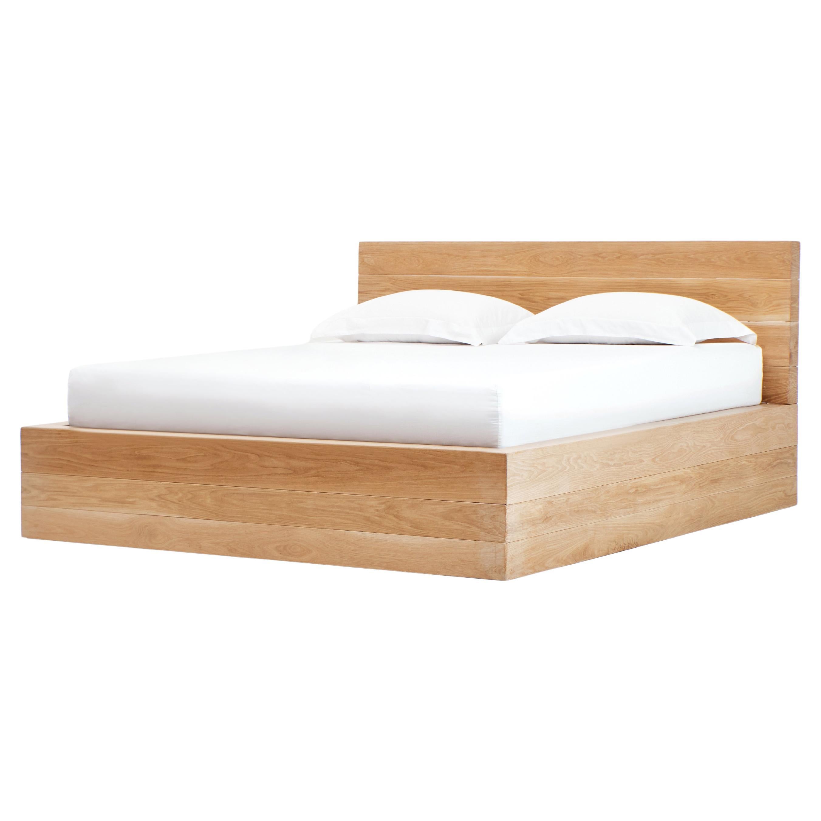 Roque Bed in Oak For Sale