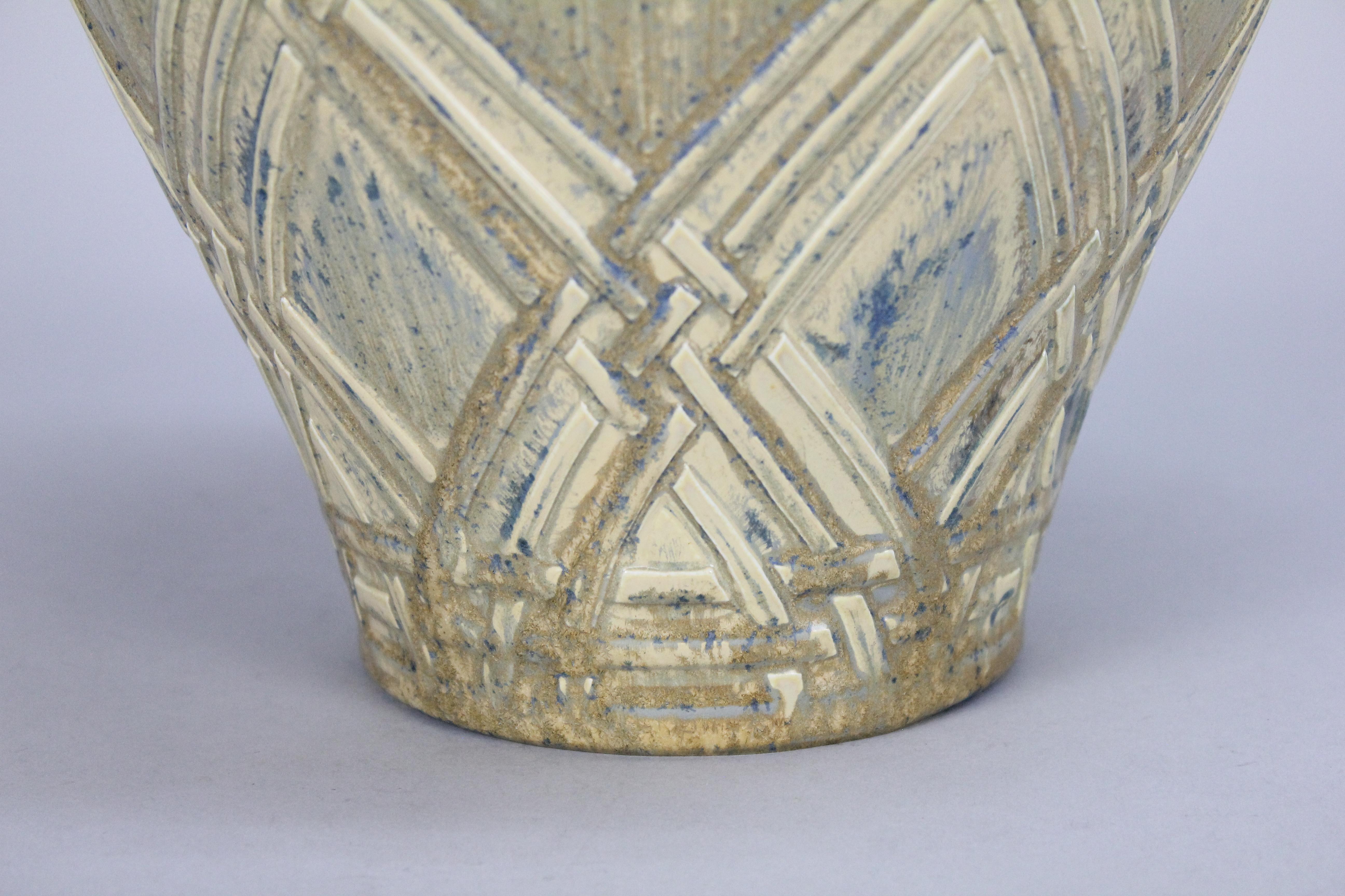 Coppia di vasi Grace svedesi Rörstrand, 1930 circa in vendita 2