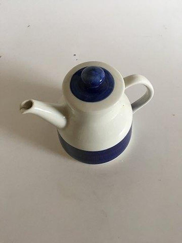 Rorstrand Blue Koka coffee pot 

13,6cm.