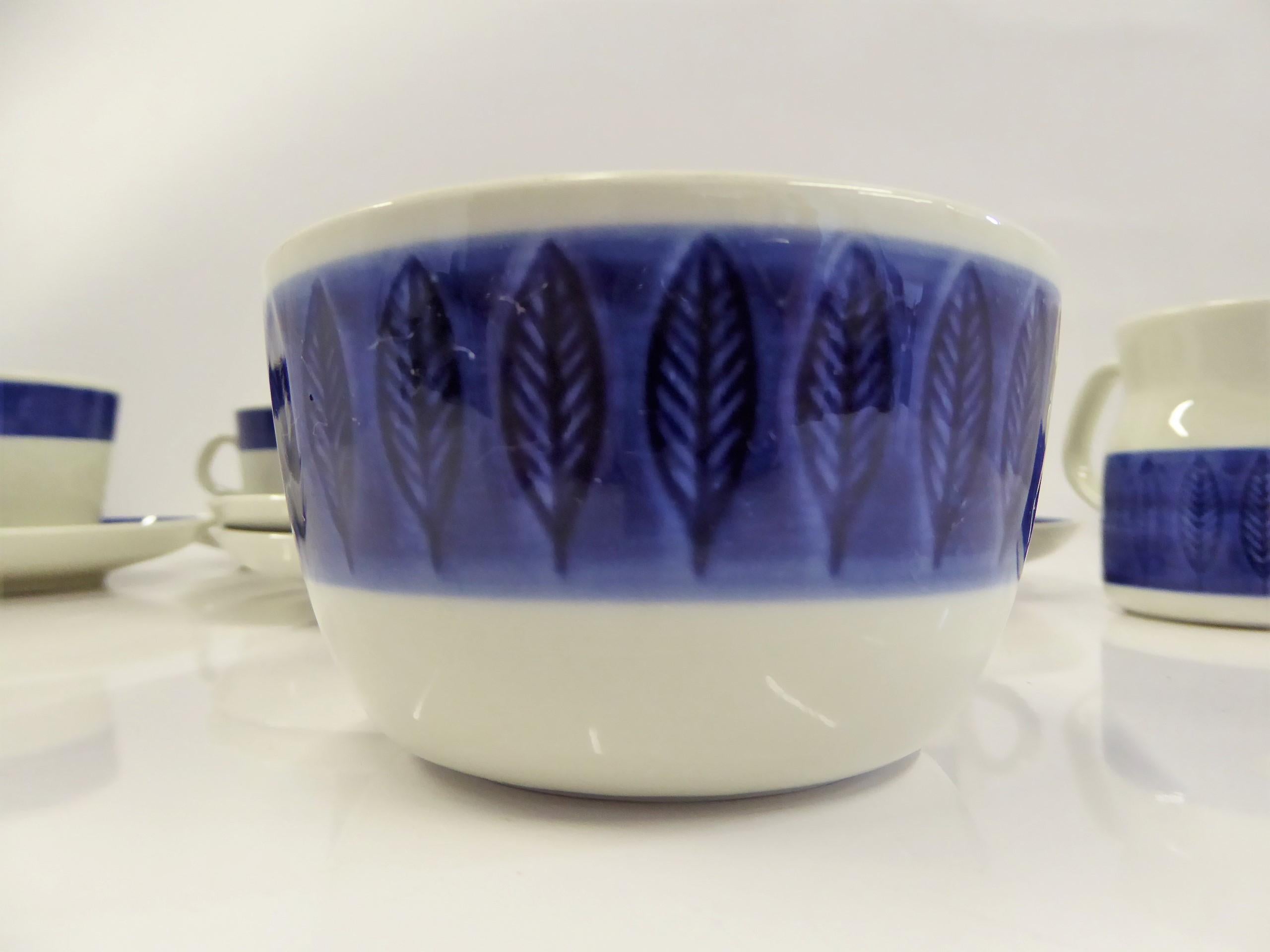 Rörstrand Coffee / Tea Set Koka Blå Pattern Designed by Hertha Bengtson, 1950s 1