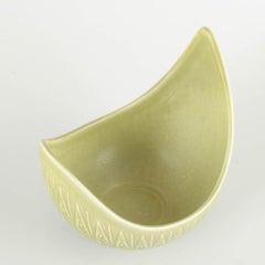 Rörstrand. Decorative bowl with organic form. Rialto series, 1960s