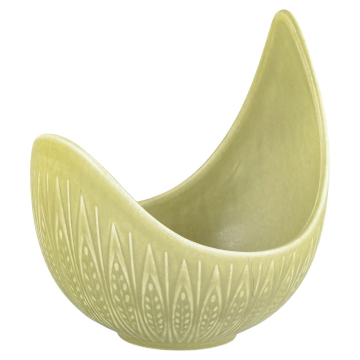Rörstrand. Decorative bowl with organic form. Rialto series, 1960s