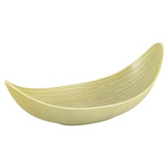 Rörstrand. Large “Rialto” bowl with boat-like silhouette. 1960s