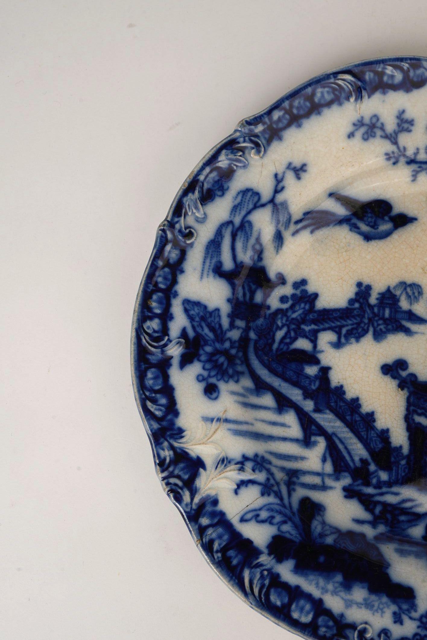 Earthenware Rörstrand Pagoda Pattern Plate, 19th Century For Sale