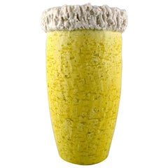 Rörstrand / Rorstrand Gunnar Nylund "Chamotte" Vase, Mid-20th Century