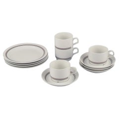 Rörstrand, Suède. Service à café en porcelaine émaillée, années 1960