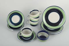 Rörstrand, Schweden. Teeservice "Maria" aus glasierter Fayence, 1970er Jahre.