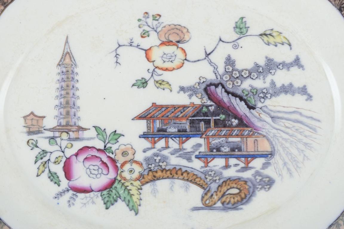 Suédois Rörstrand, deux plats ovales en faïence 