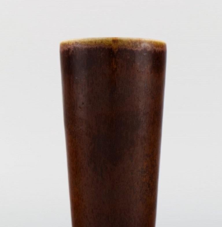 Rörstrand Vase in Glazed Ceramics, Beautiful Glaze in Brown Shades, 1960s In Excellent Condition For Sale In Copenhagen, DK