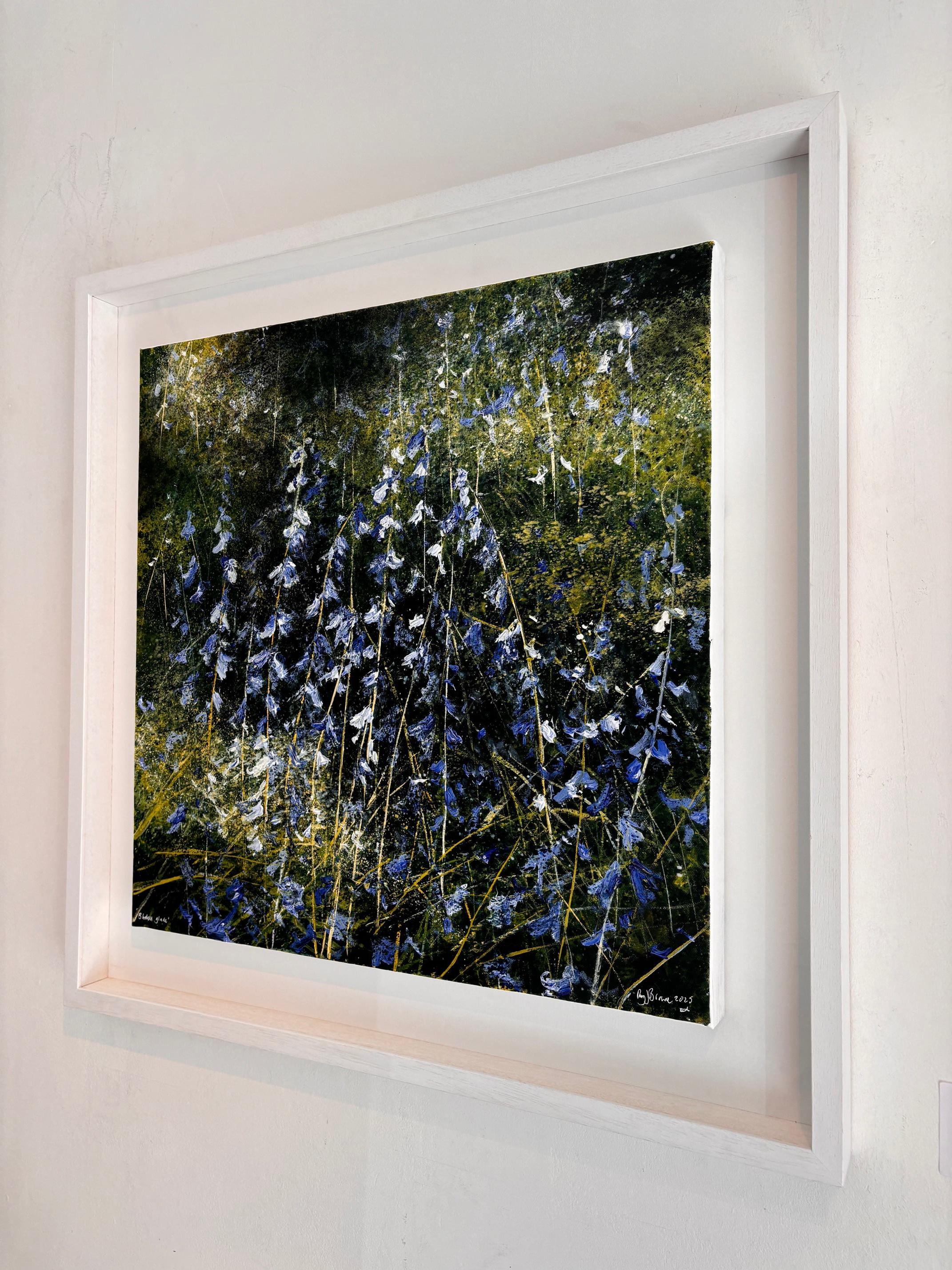 Frühling Bluebells -Original floral Landschaft Ölgemälde-Zeitgenössische ART (Realismus), Painting, von Rory J. Browne