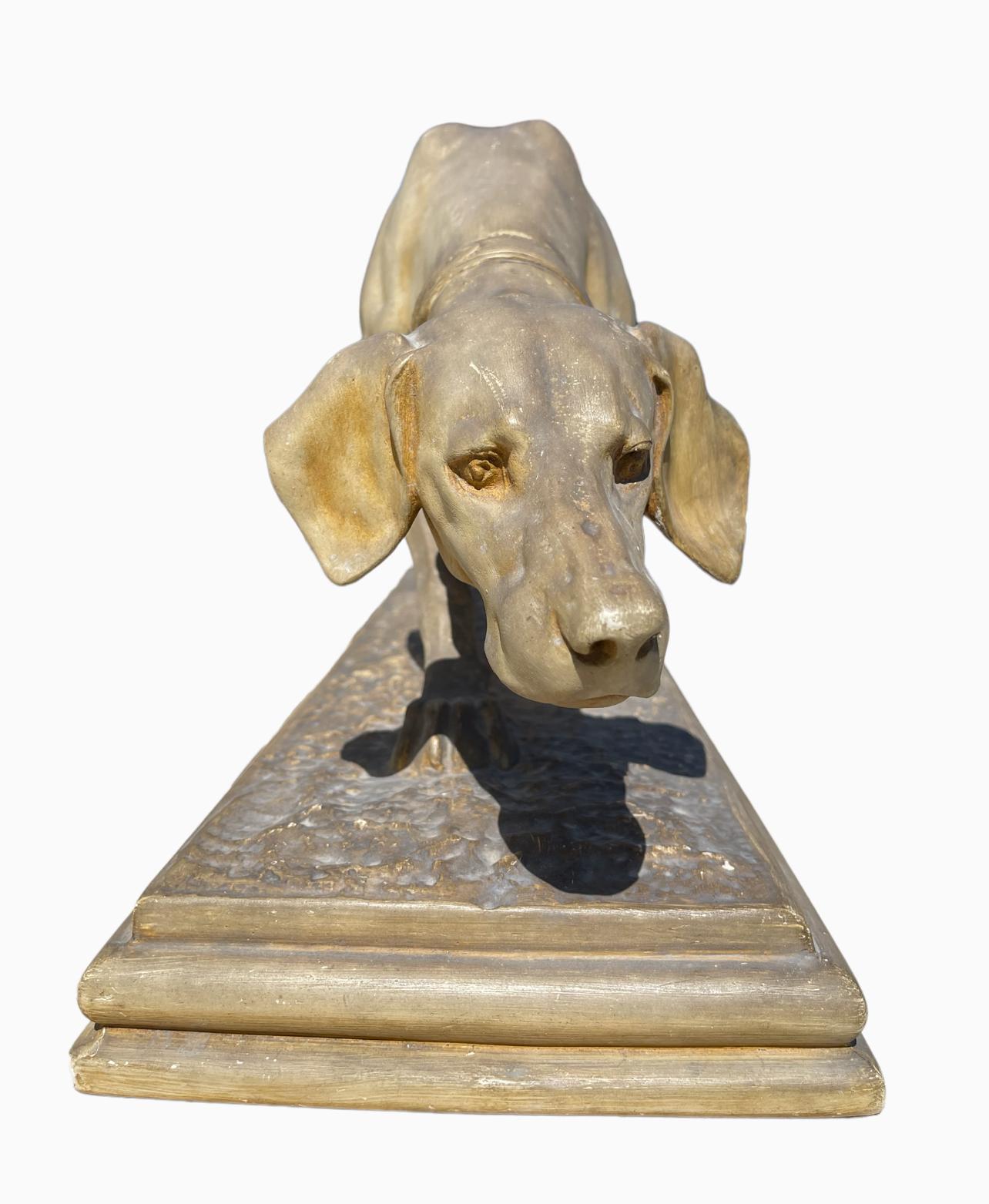 XIX secolo Rosa Bonheur - Cane da caccia in terracotta, stazionario in vendita