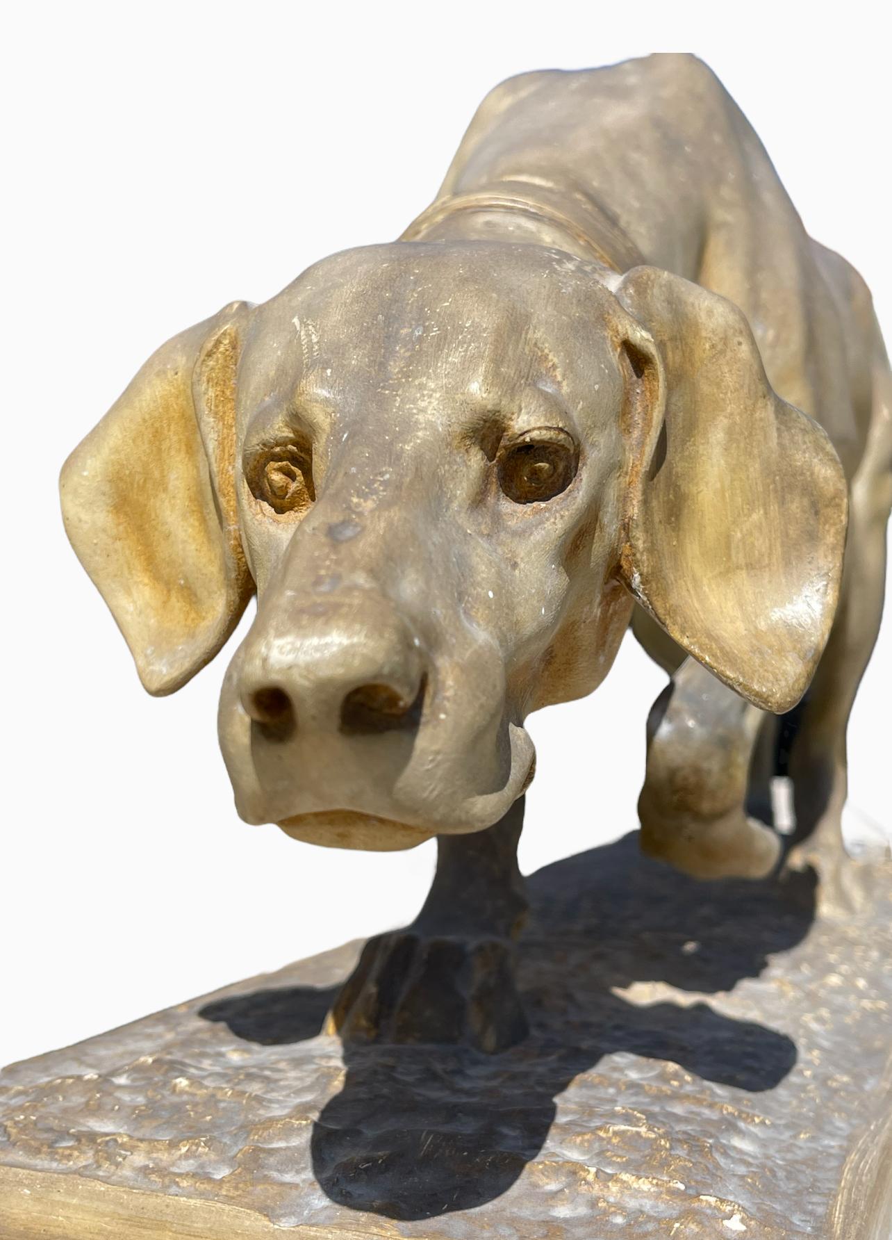 Terracotta Rosa Bonheur - Cane da caccia in terracotta, stazionario in vendita