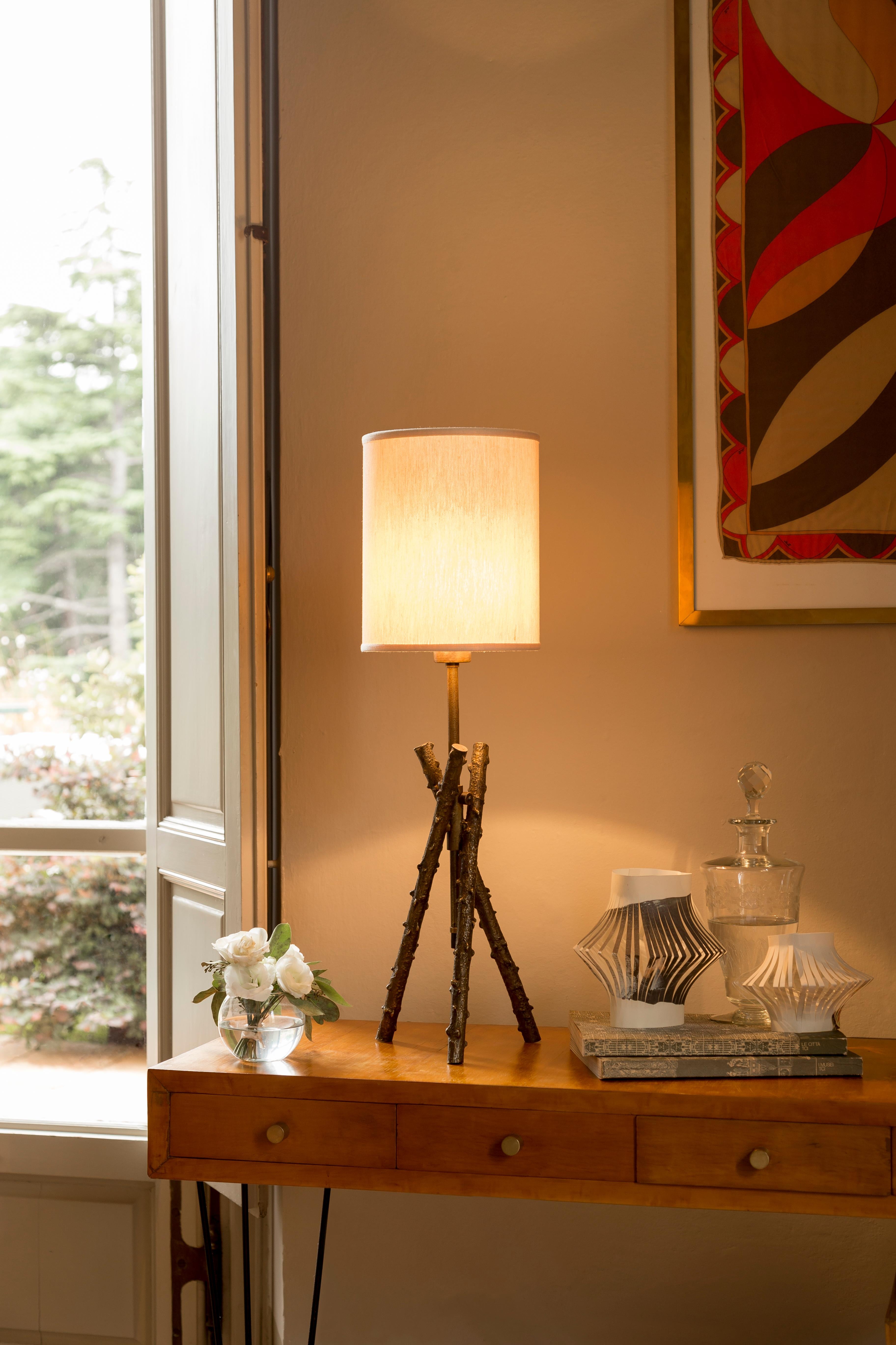 Cast Rosa Canina brass table lamp For Sale