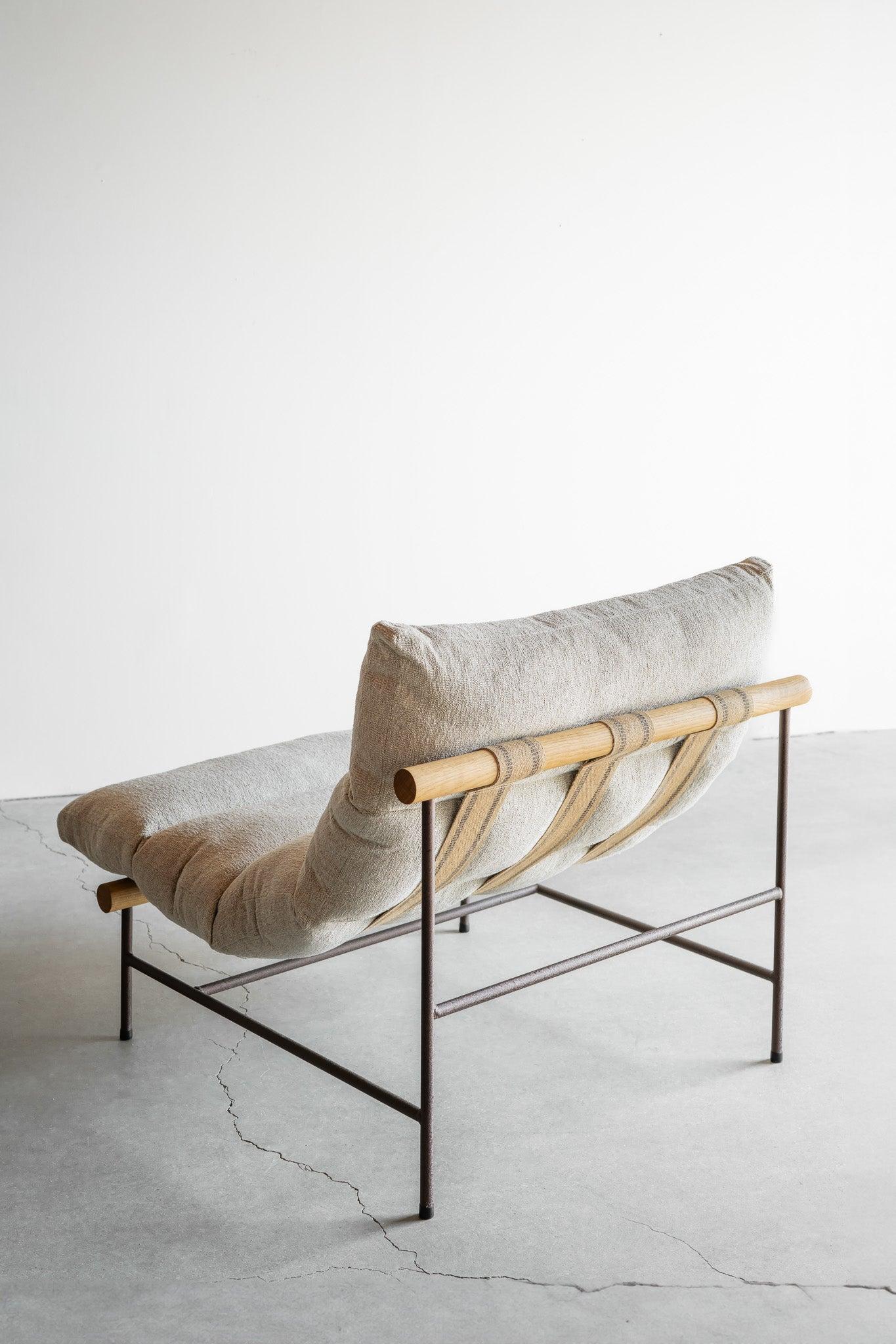 Fait main Fauteuil de salon Rosa de Croft House en vente