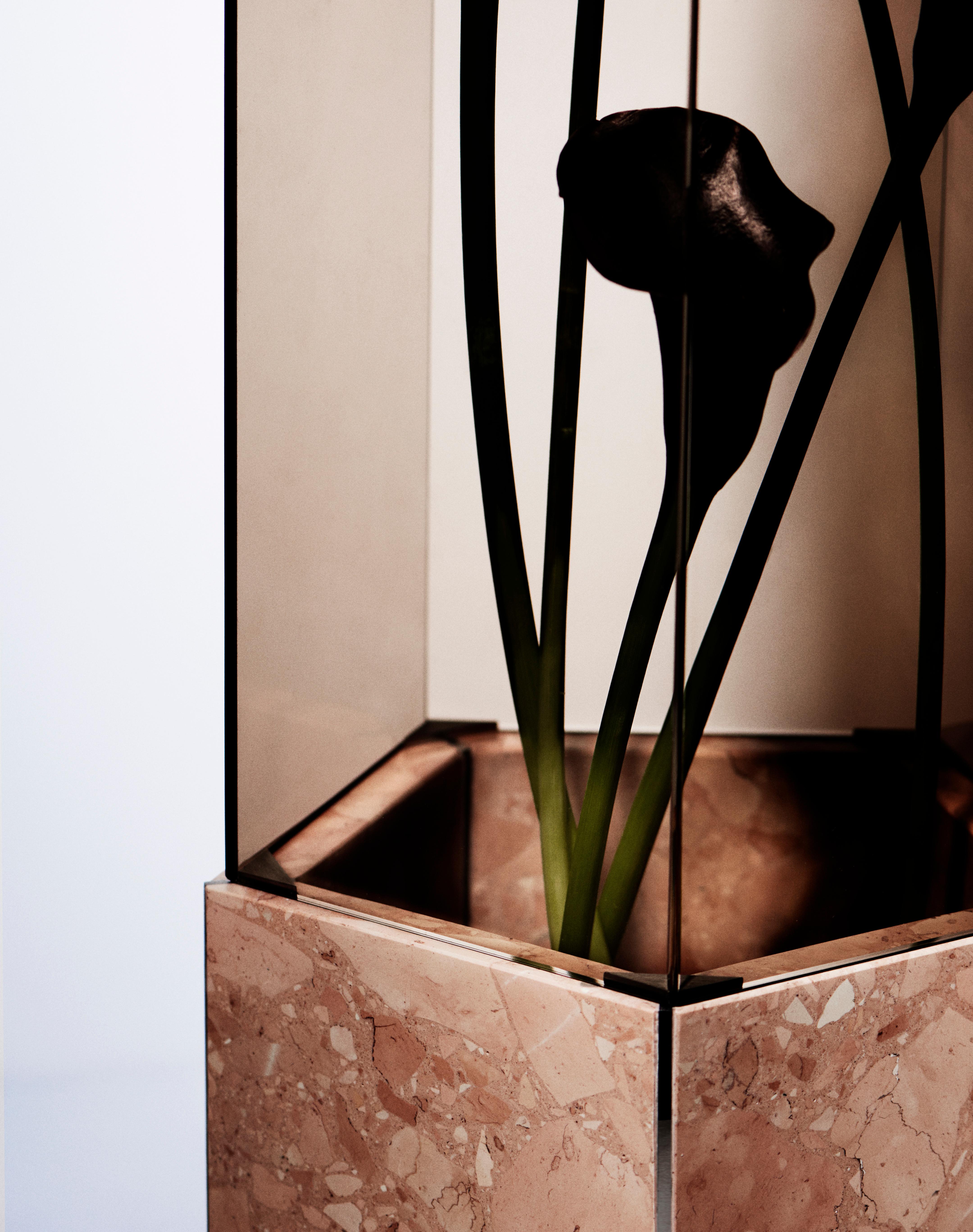 Post-Modern Rosa Perlino Pentagonal Narcissus 2017 Vase by Tino Seubert For Sale