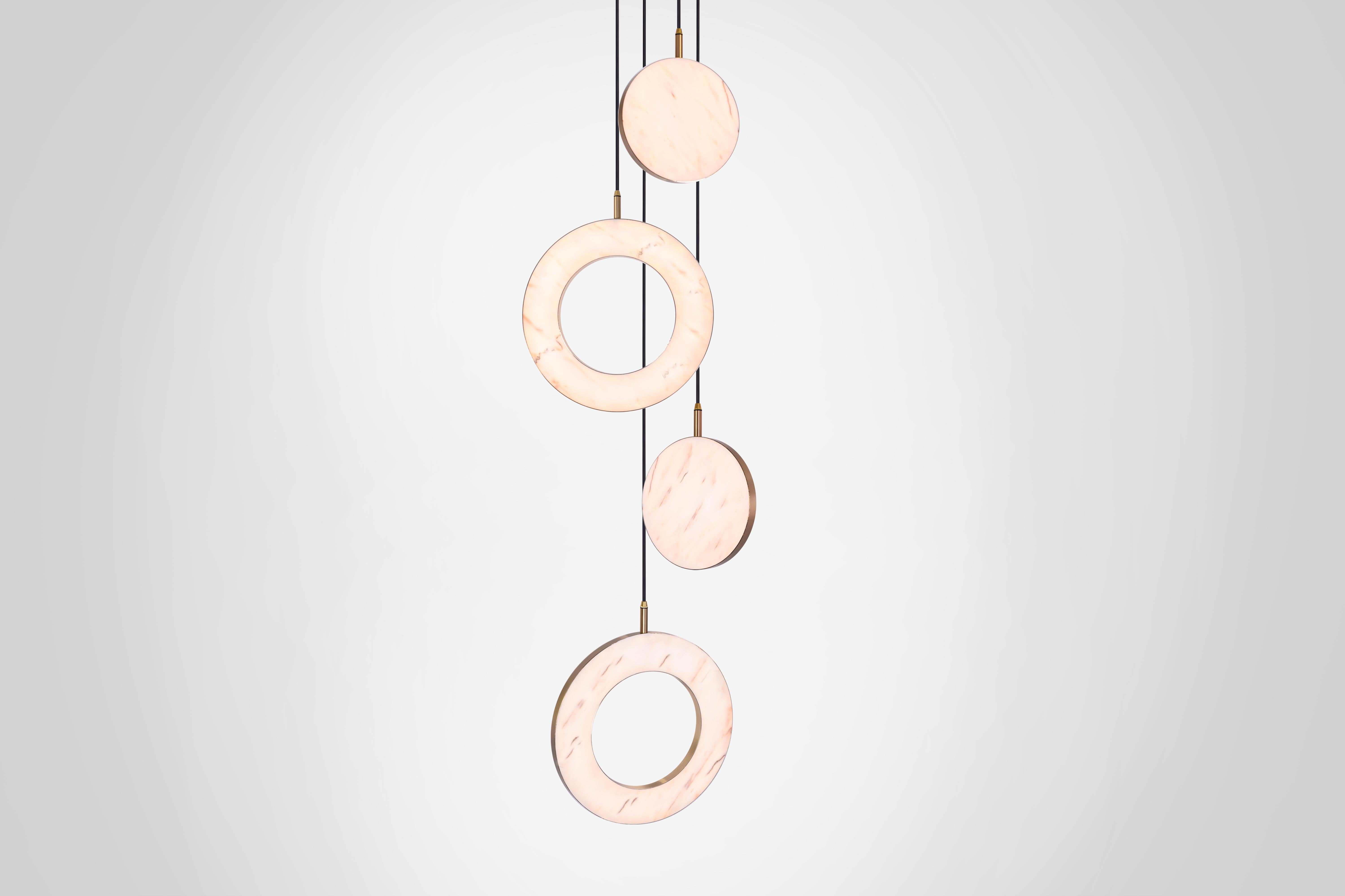 Altro 'Anello Rosa, 4 pezzi' di Marc Wood. Ottone e marmo rosa, lampade fatte a mano (LED) in vendita