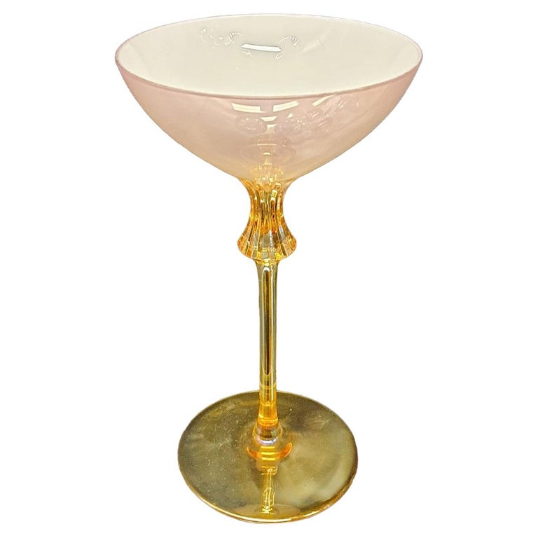 https://a.1stdibscdn.com/rosa-set-of-6-pink-champagne-glasses-for-sale/f_17062/f_316617621670599475316/f_31661762_1670599475653_bg_processed.jpg?width=768