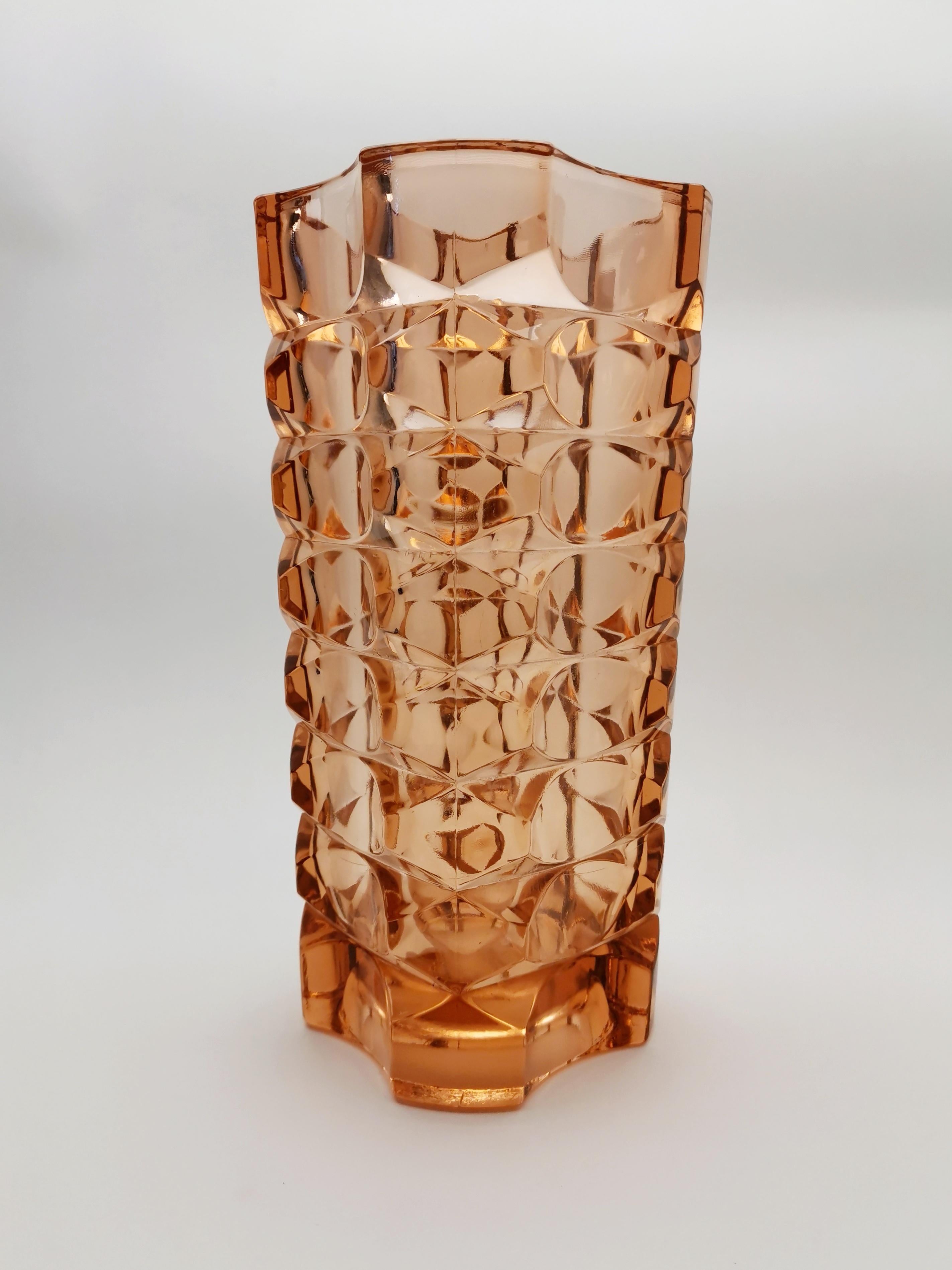 Vase en verre pressé Rosaline 1970 6