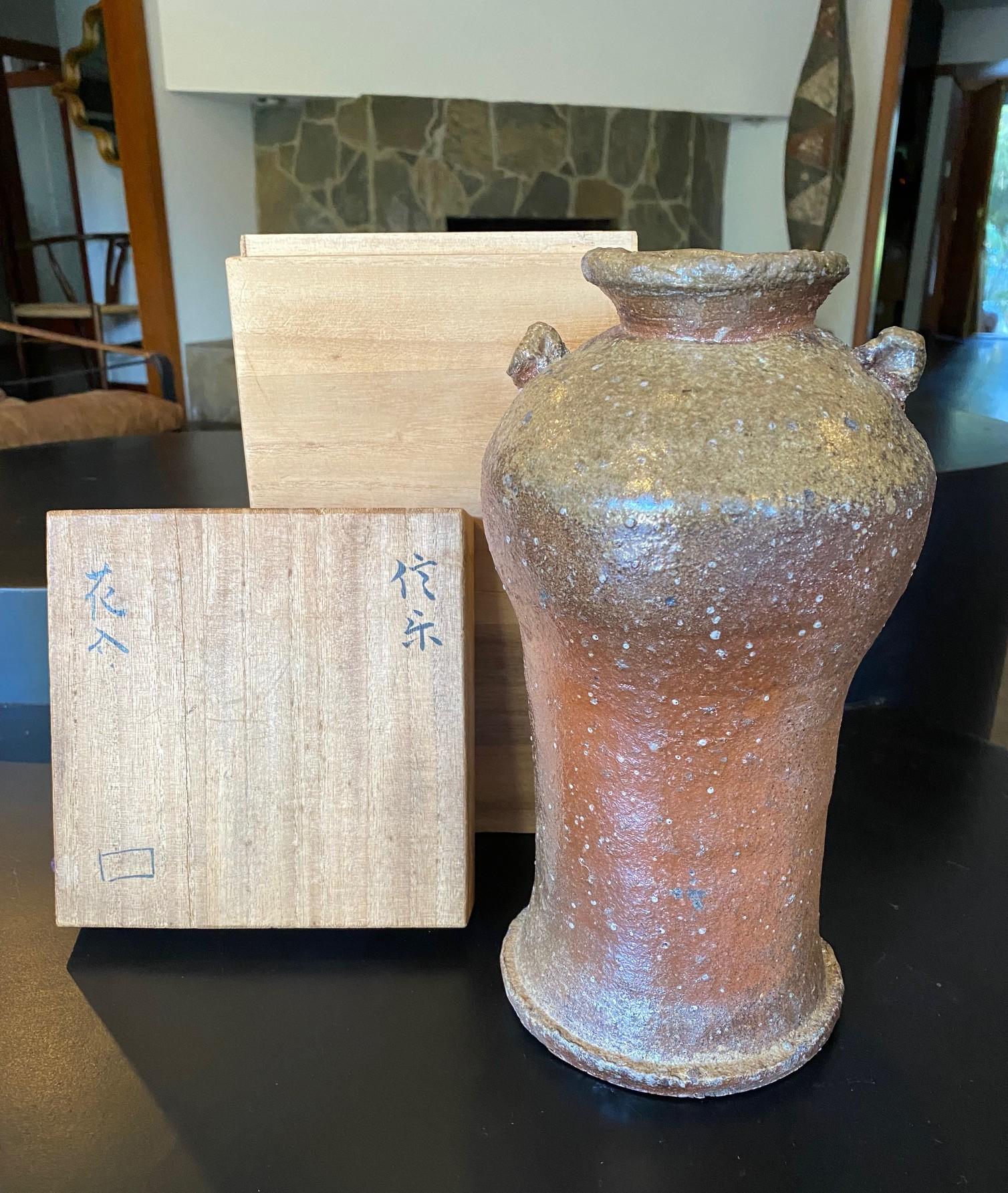 Rosanjin Kitaoji Signed Japanese Bizen Pottery Vase & Original Signed Sealed Box For Sale 14